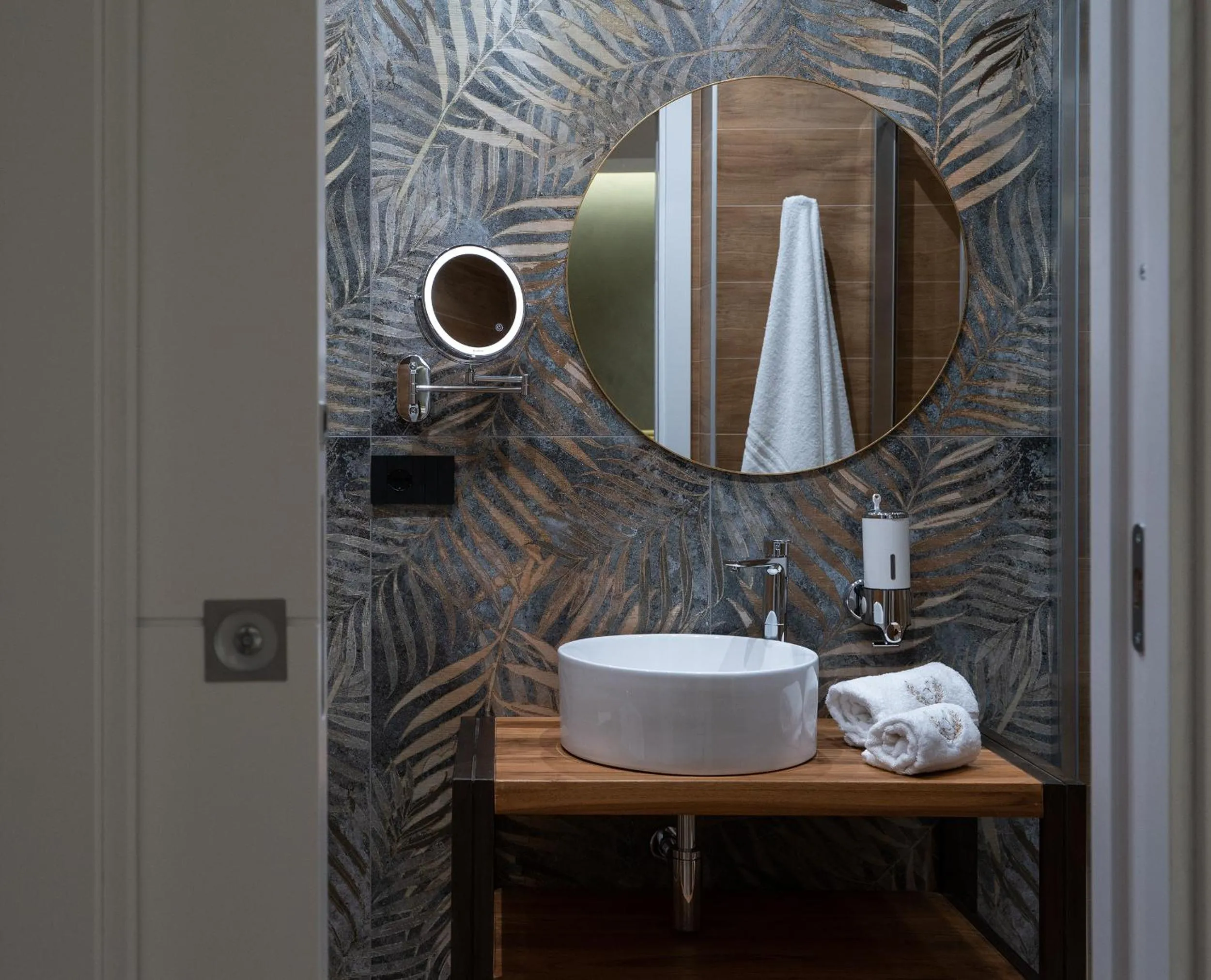 Bathroom in Sofi' Center Rooms