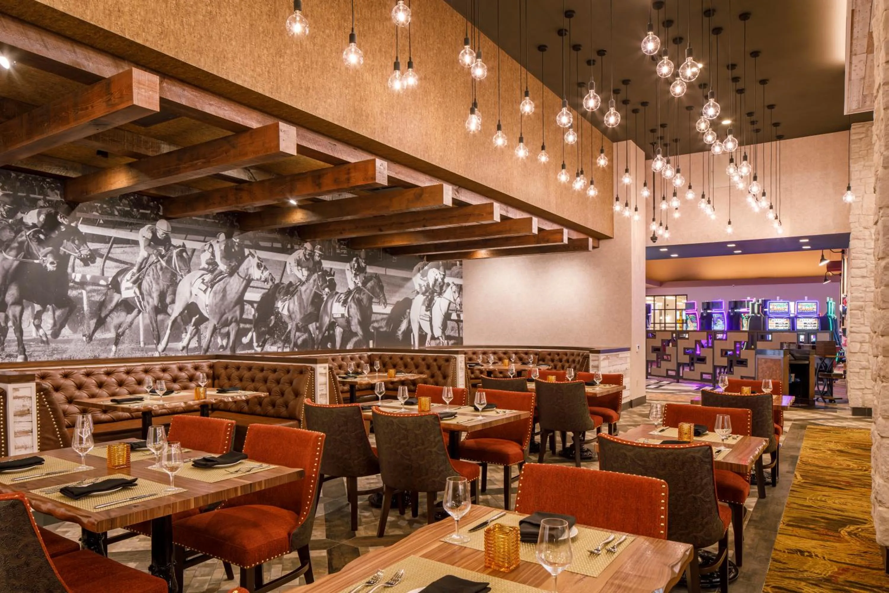 Restaurant/places to eat in Derby City Gaming & Hotel - A Churchill Downs Property