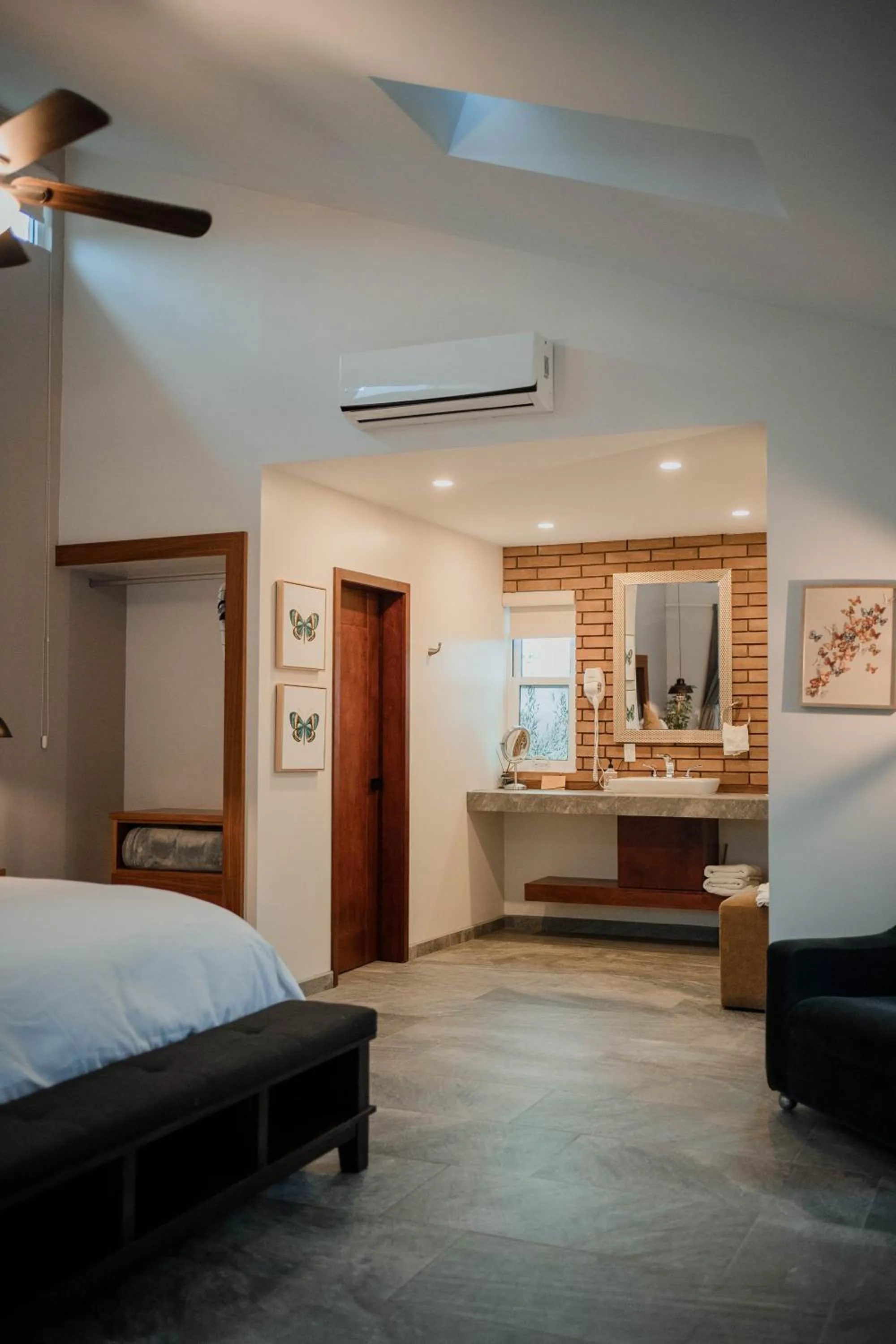 Bathroom, Bed in Tierra Mia Hacienda Ruta del Vino