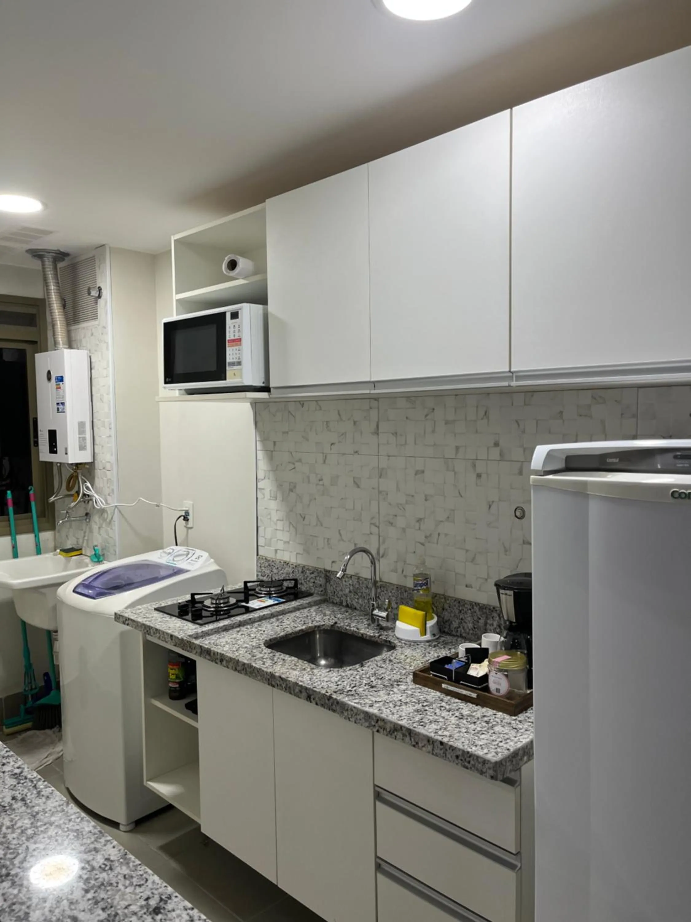 Kitchen or kitchenette in Hotel Via Premiere - Rio Centro