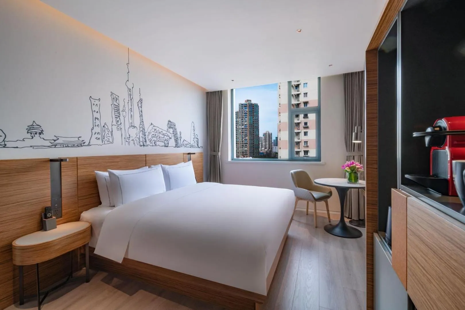 Photo of the whole room, Bed in UrCove by HYATT Shanghai Jing'An