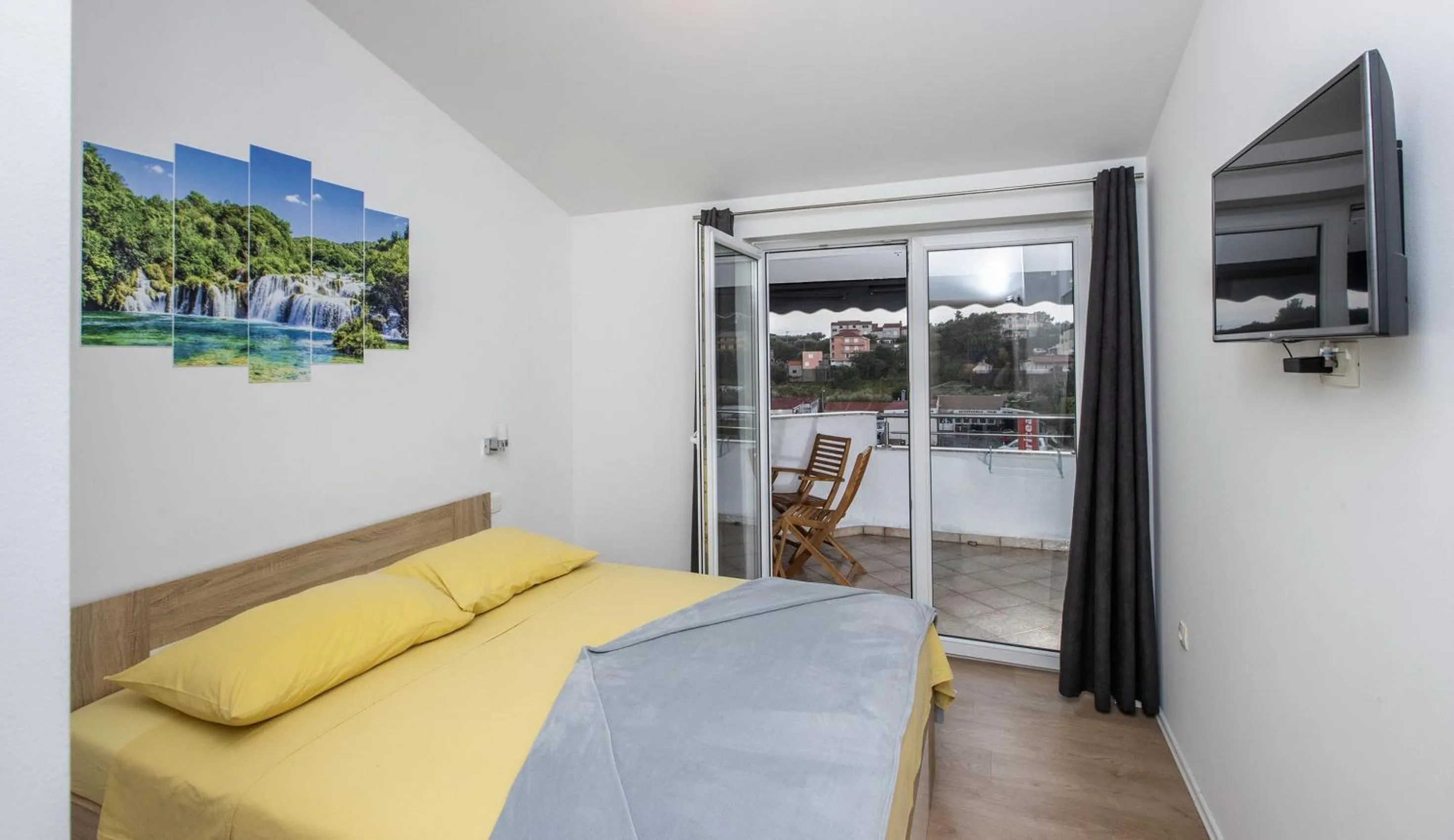 Bedroom in Apartment Mia