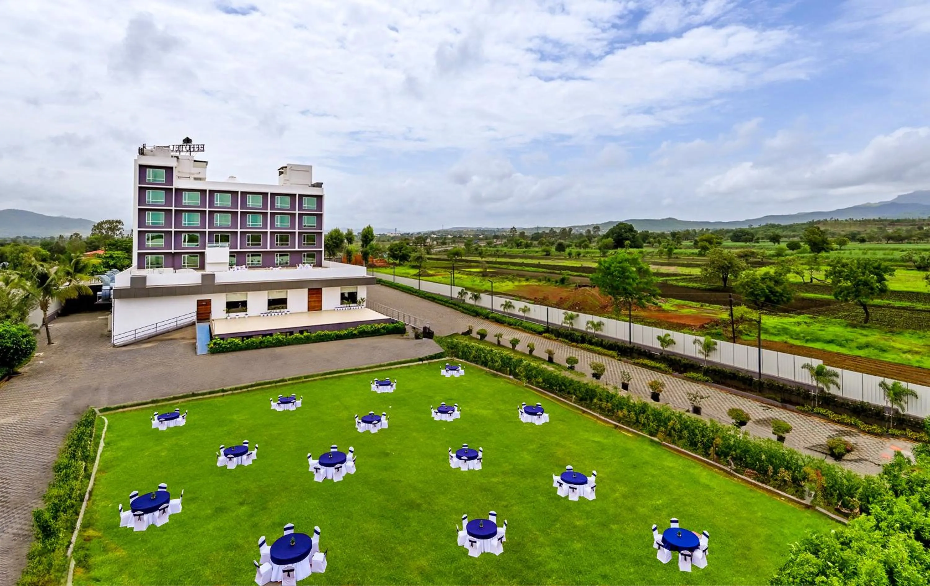 Facade/entrance in Effotel by Sayaji Sarola