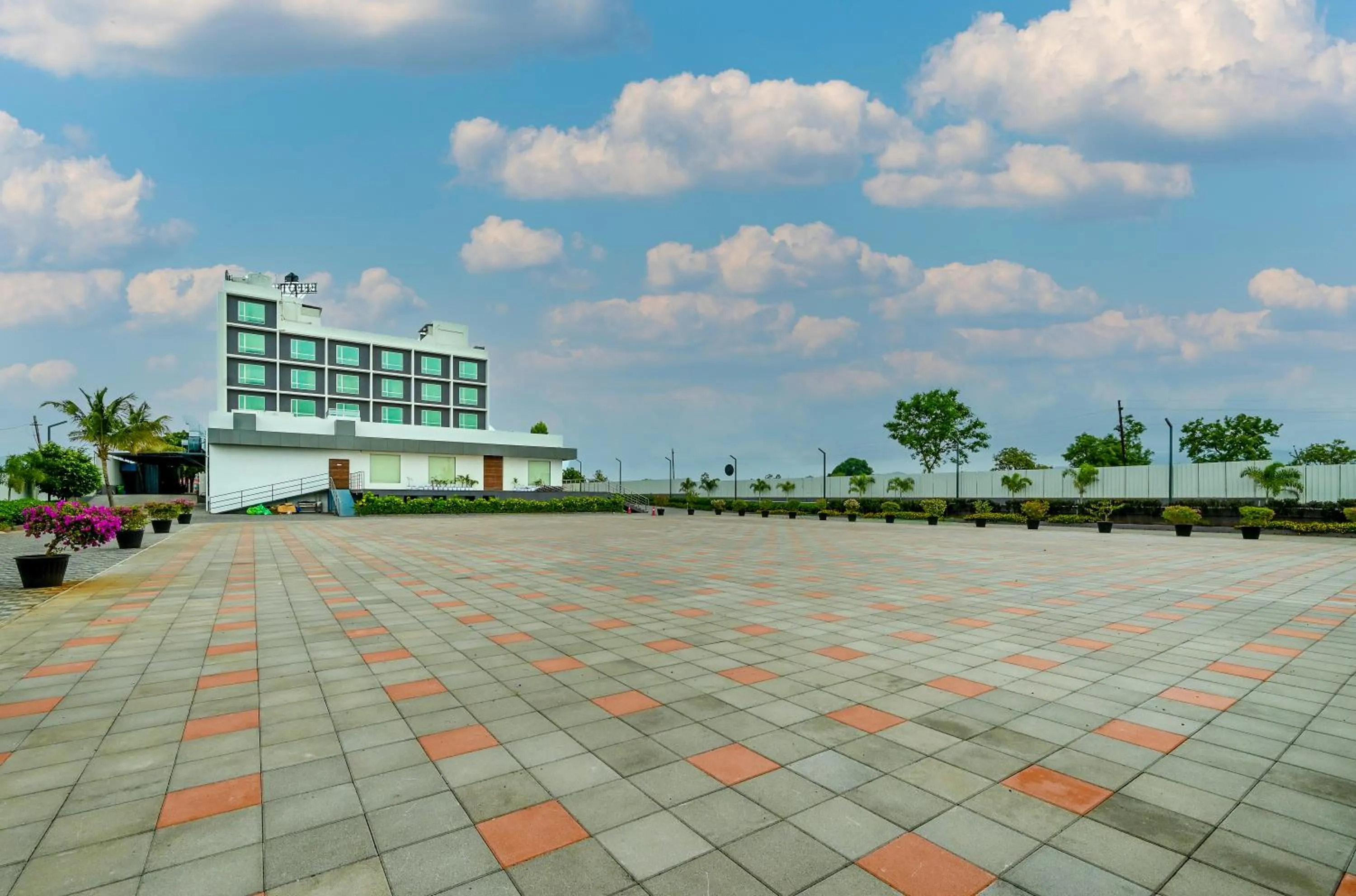 Facade/entrance in Effotel by Sayaji Sarola