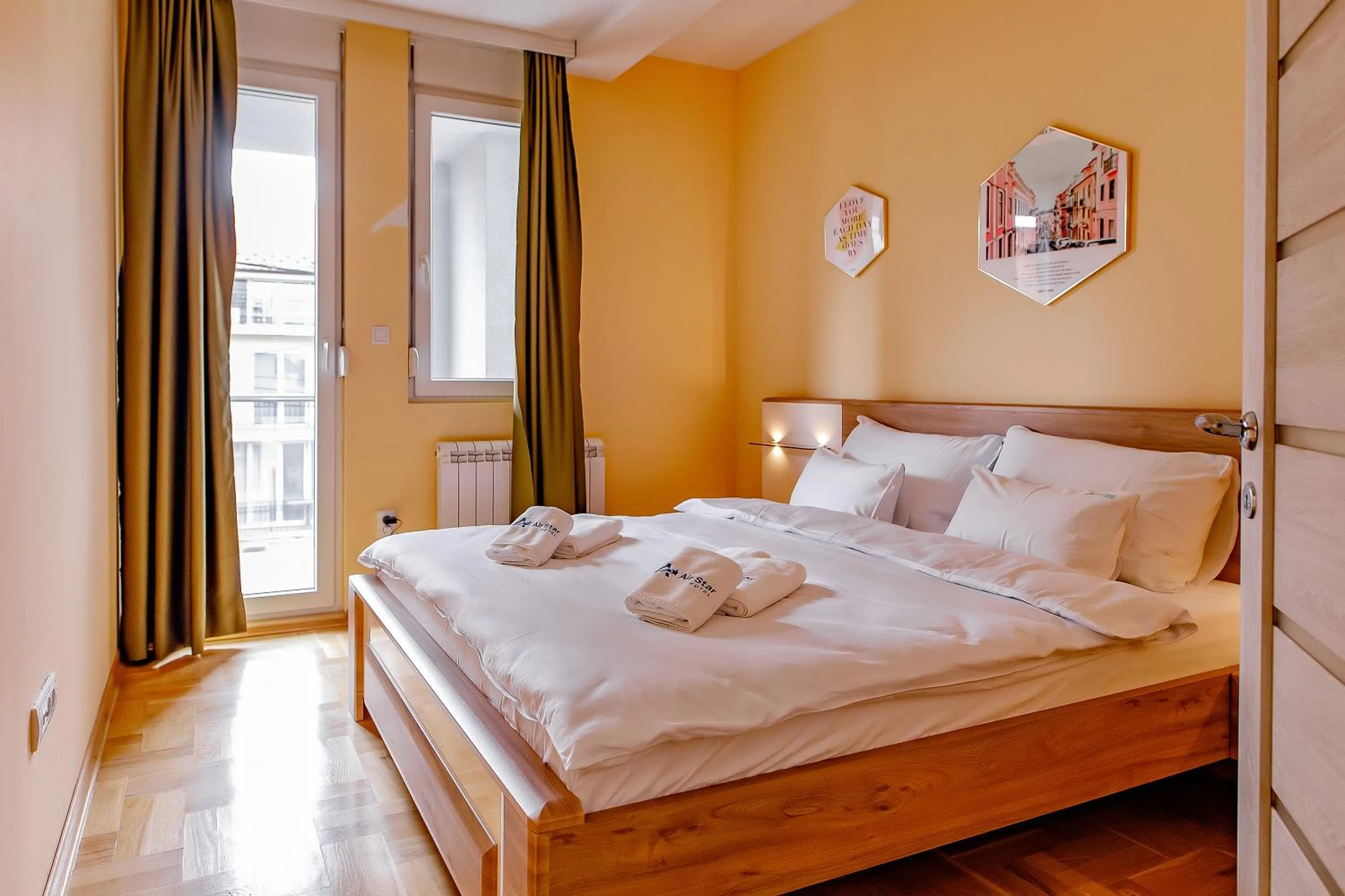 Bed in Hotel AirStar