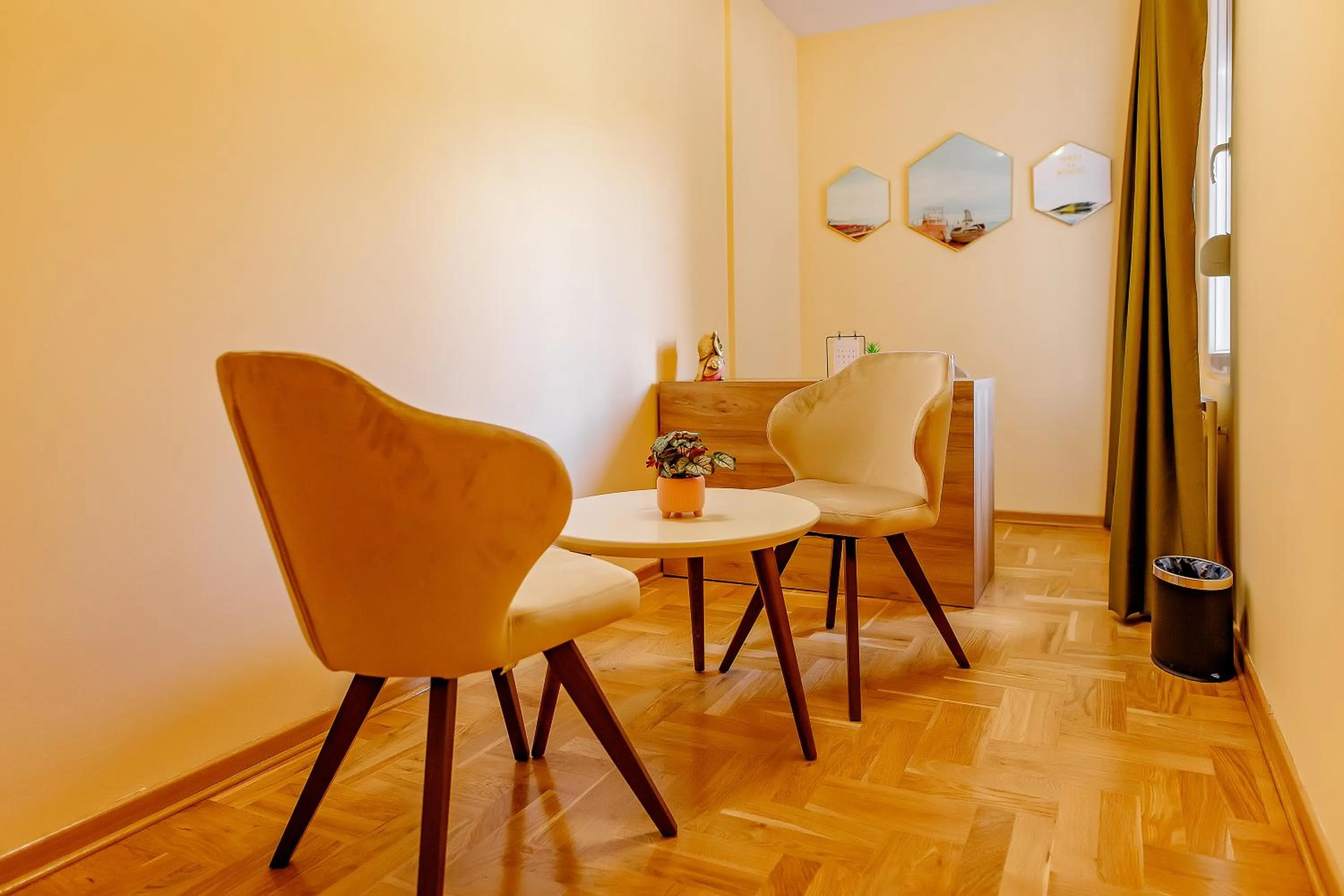 Living room in Hotel AirStar