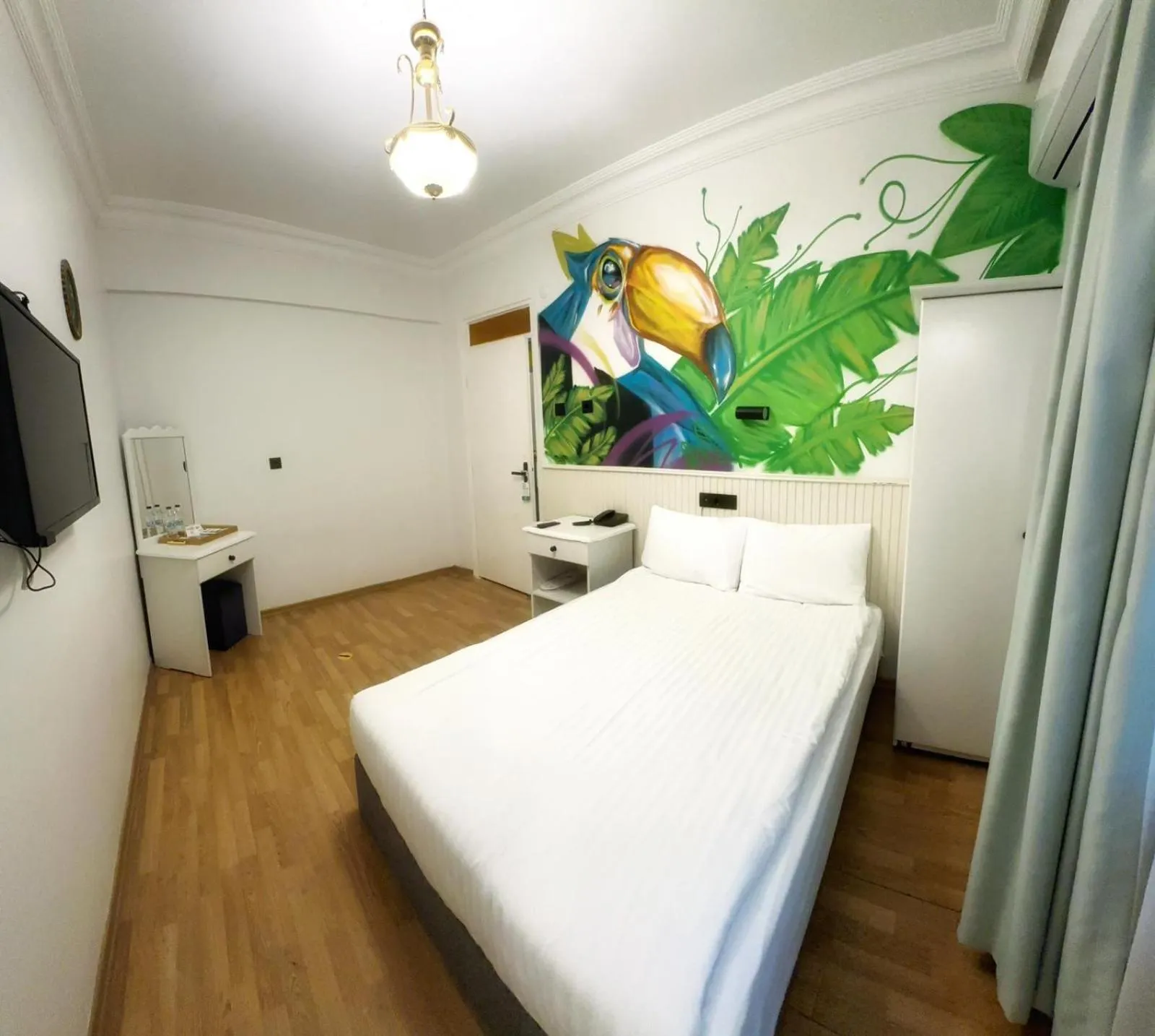 Photo of the whole room, Bed in Sufi Homes