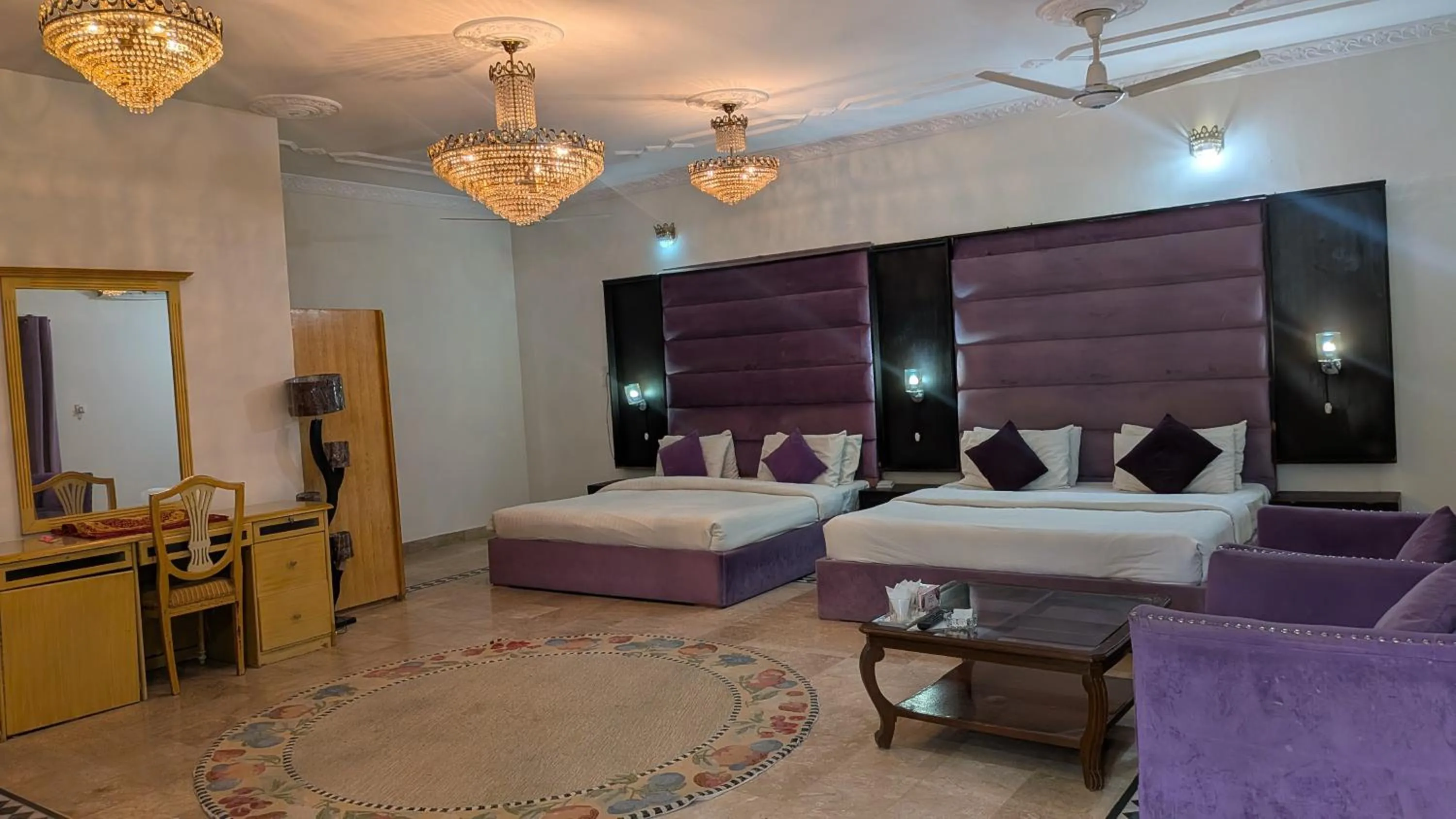 Bed in Executive Royal Garden