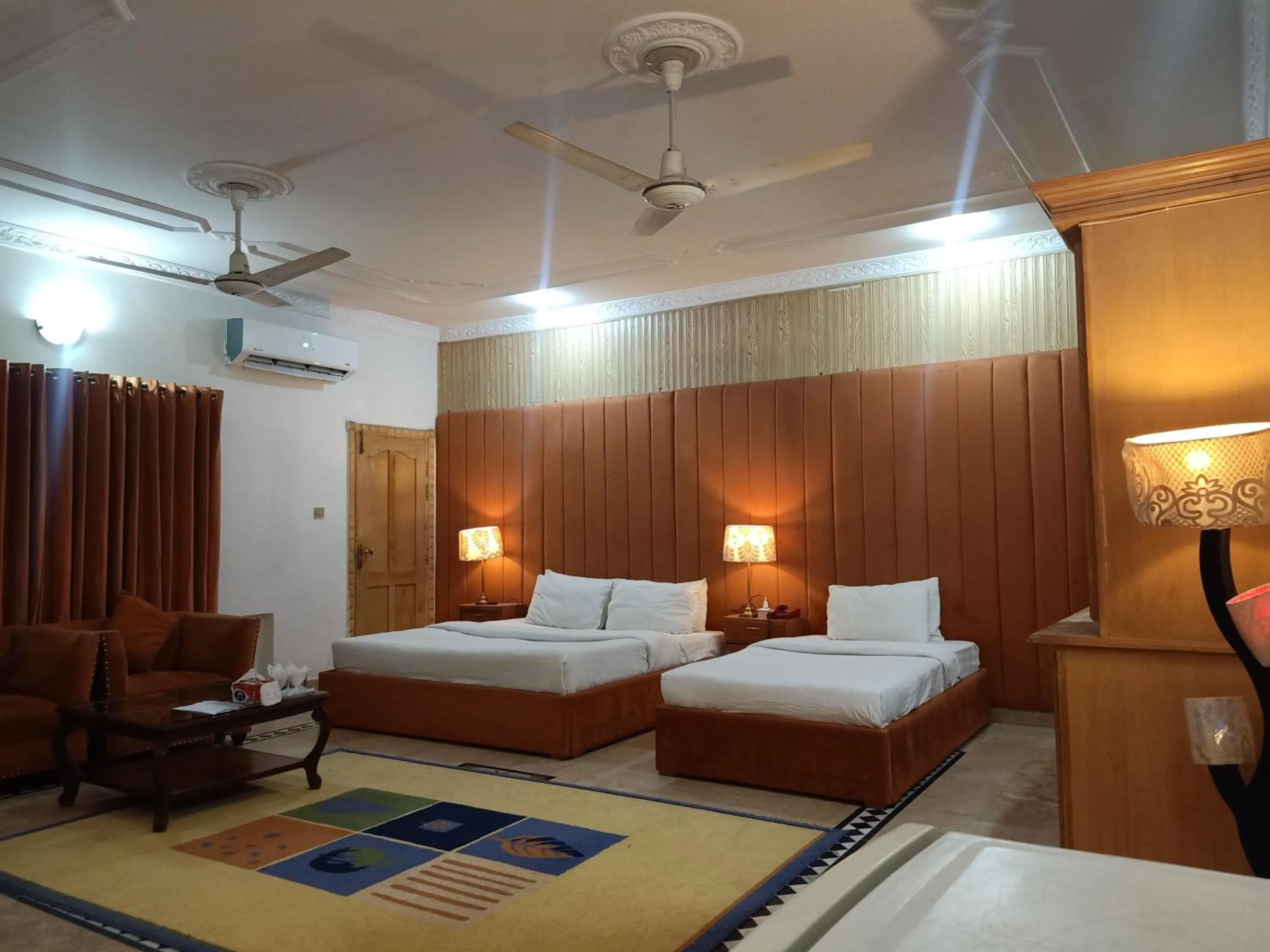 Bed in Executive Royal Garden