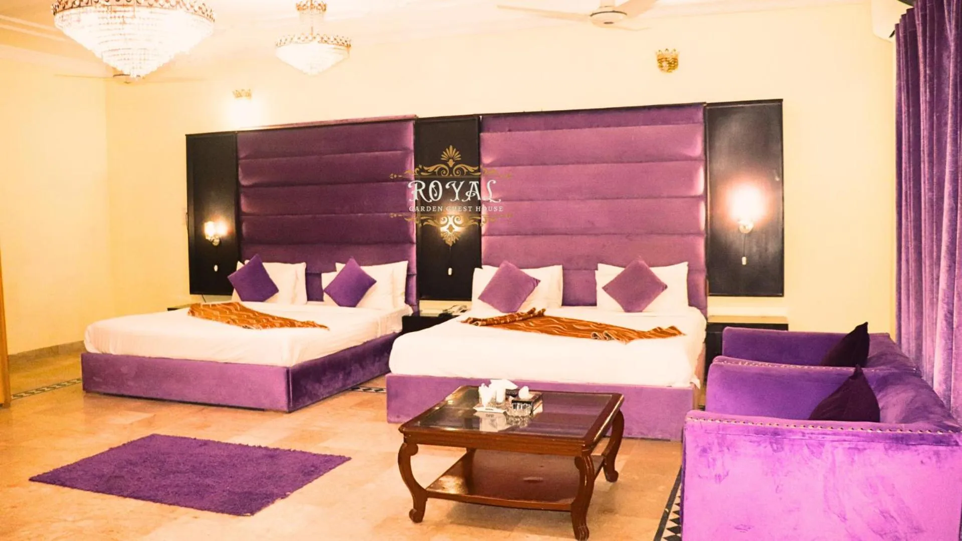 Bed in Executive Royal Garden