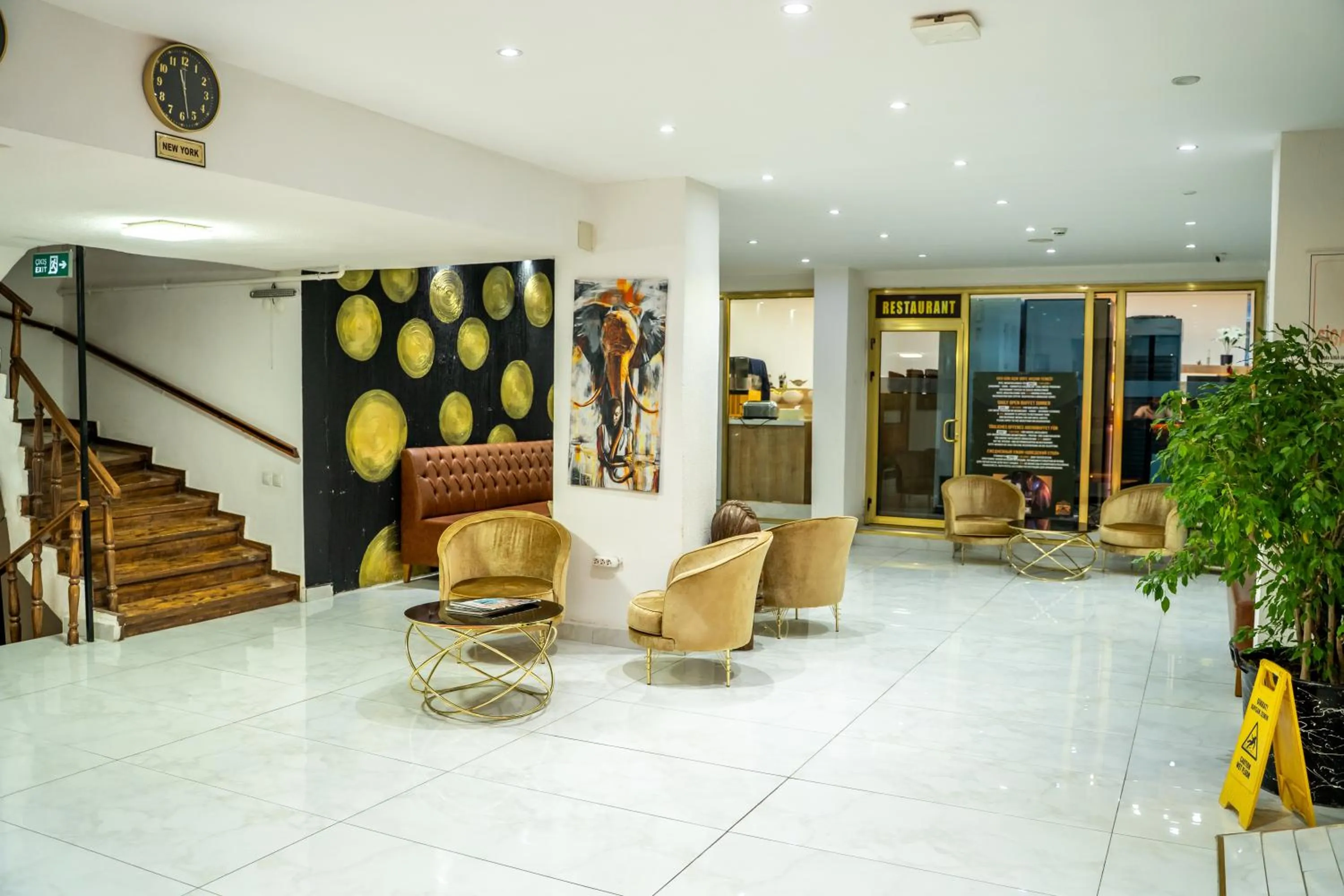 Lobby or reception in Far Life Hotel