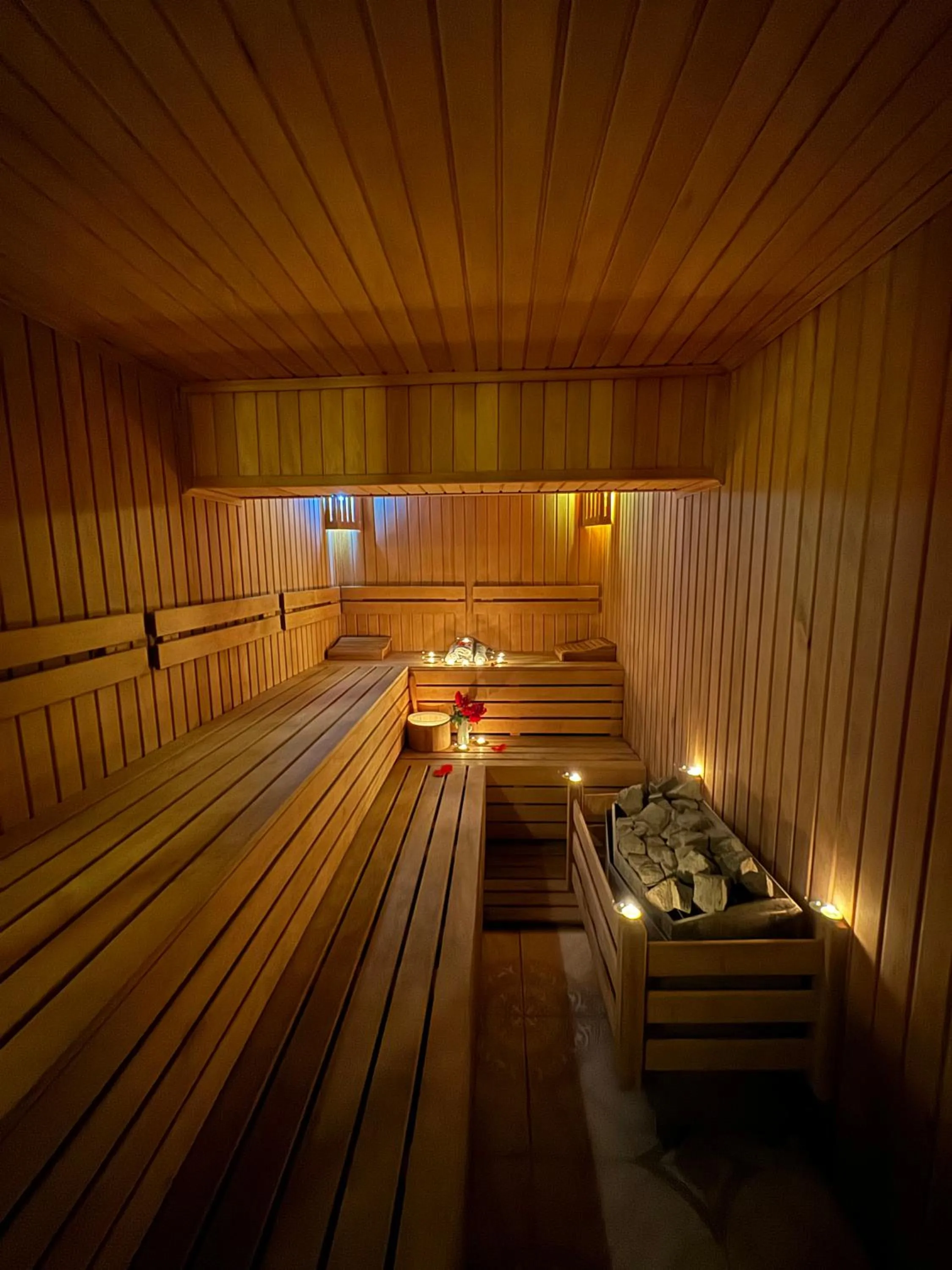 Sauna in Far Life Hotel