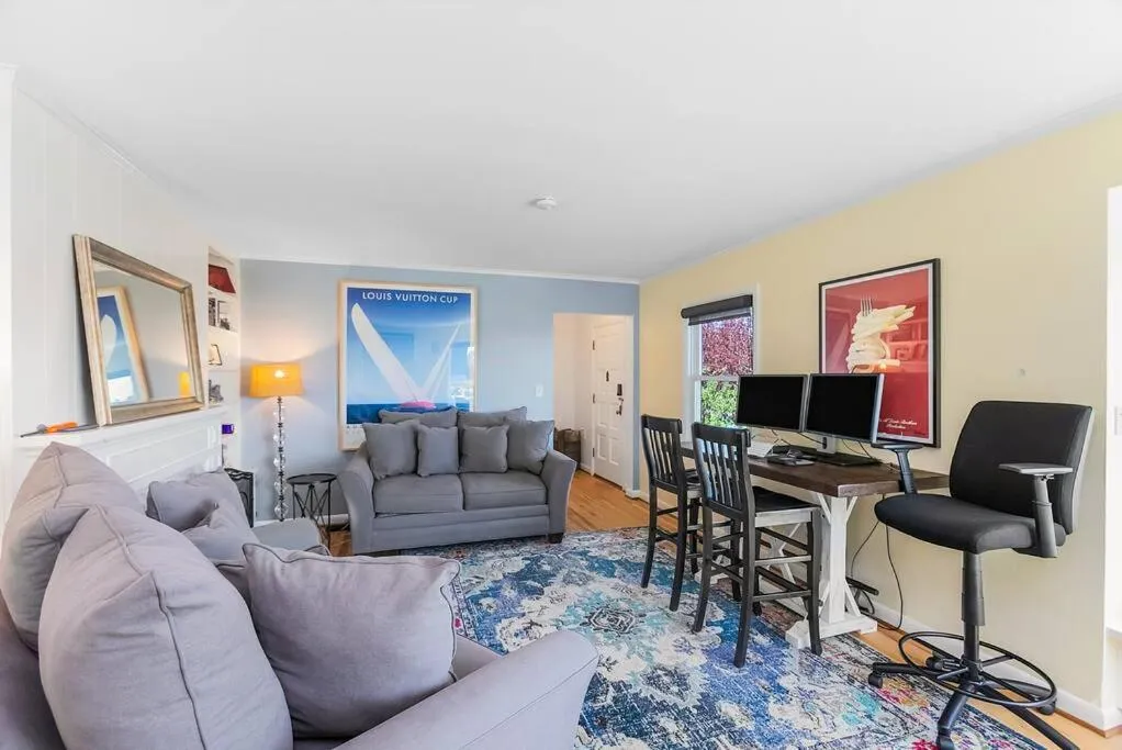 Magnolia on the Hill