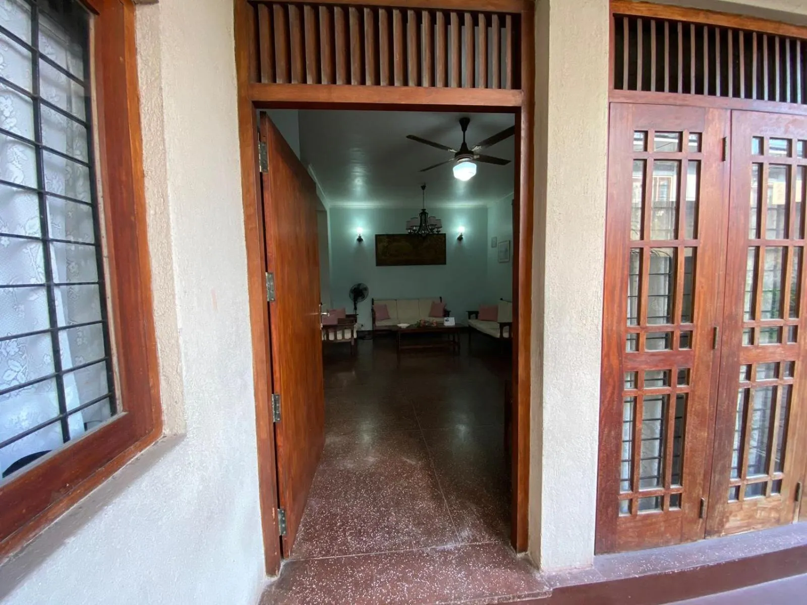 Facade/entrance in Oasis Colombo