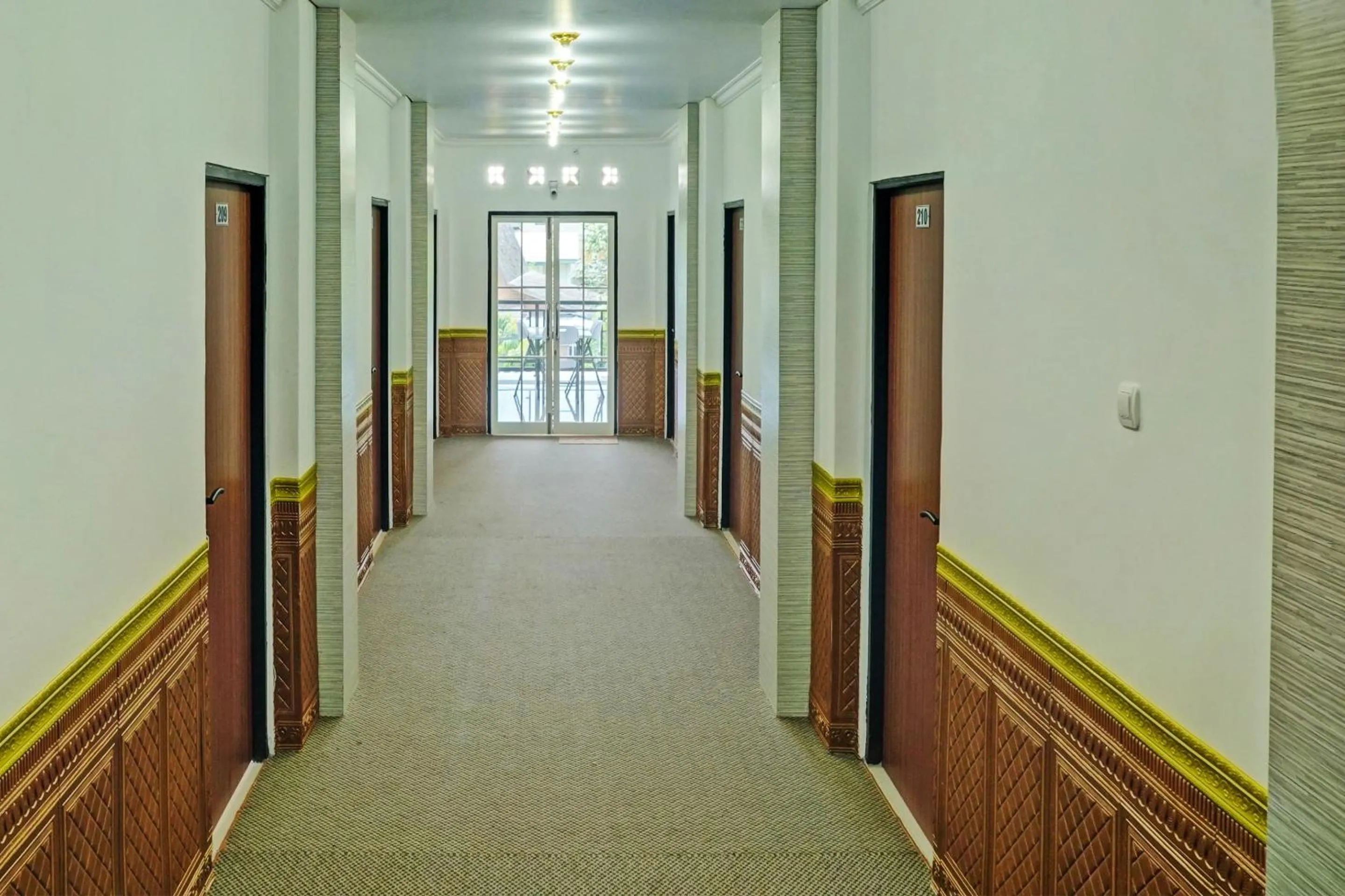Lobby or reception in Hotel O De Luna Hotel