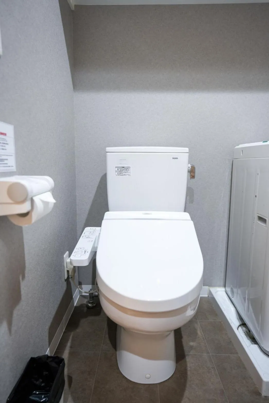 Toilet in Hotel J&C-I