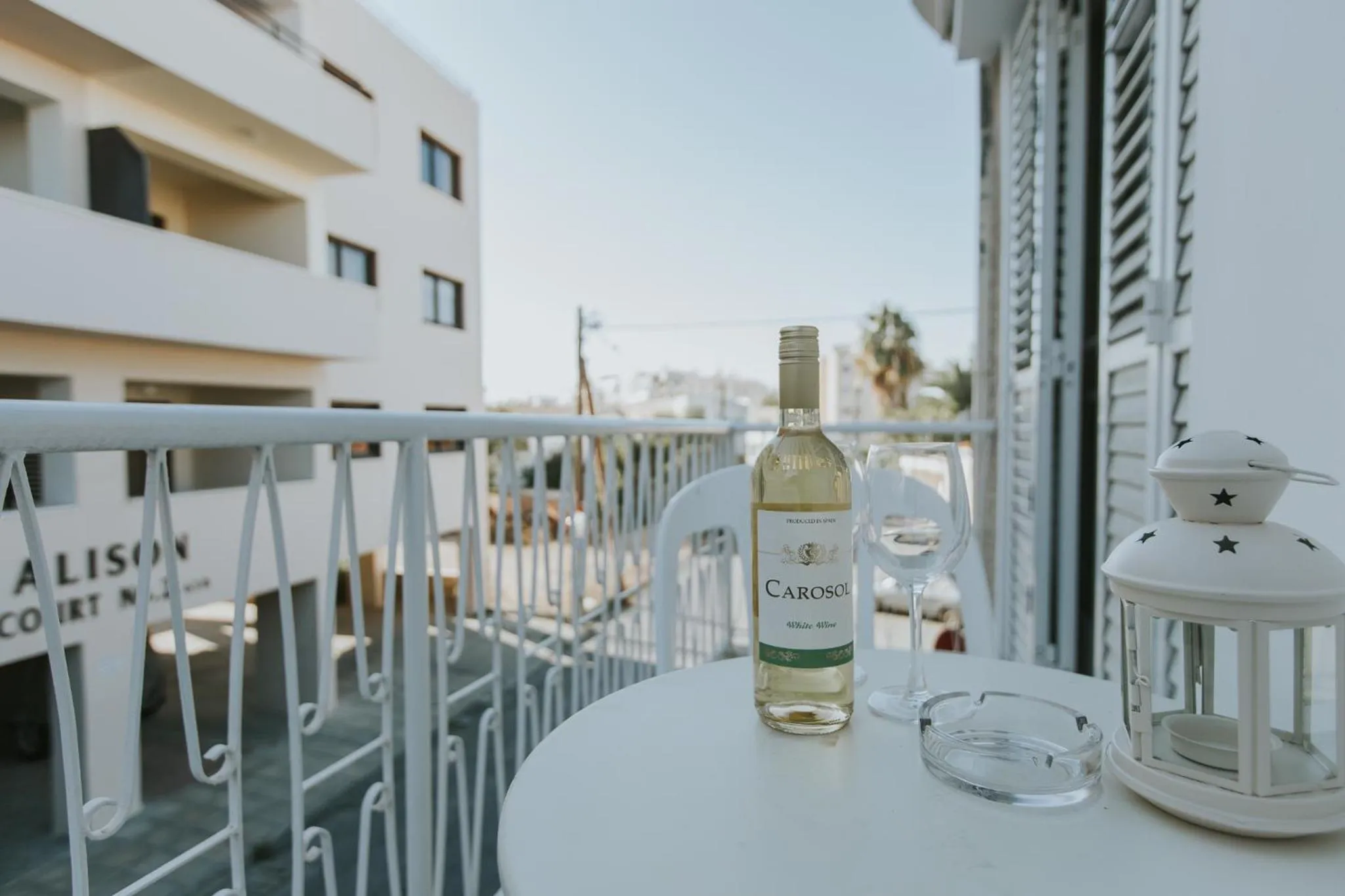 Patio in Aladdin's Hostel