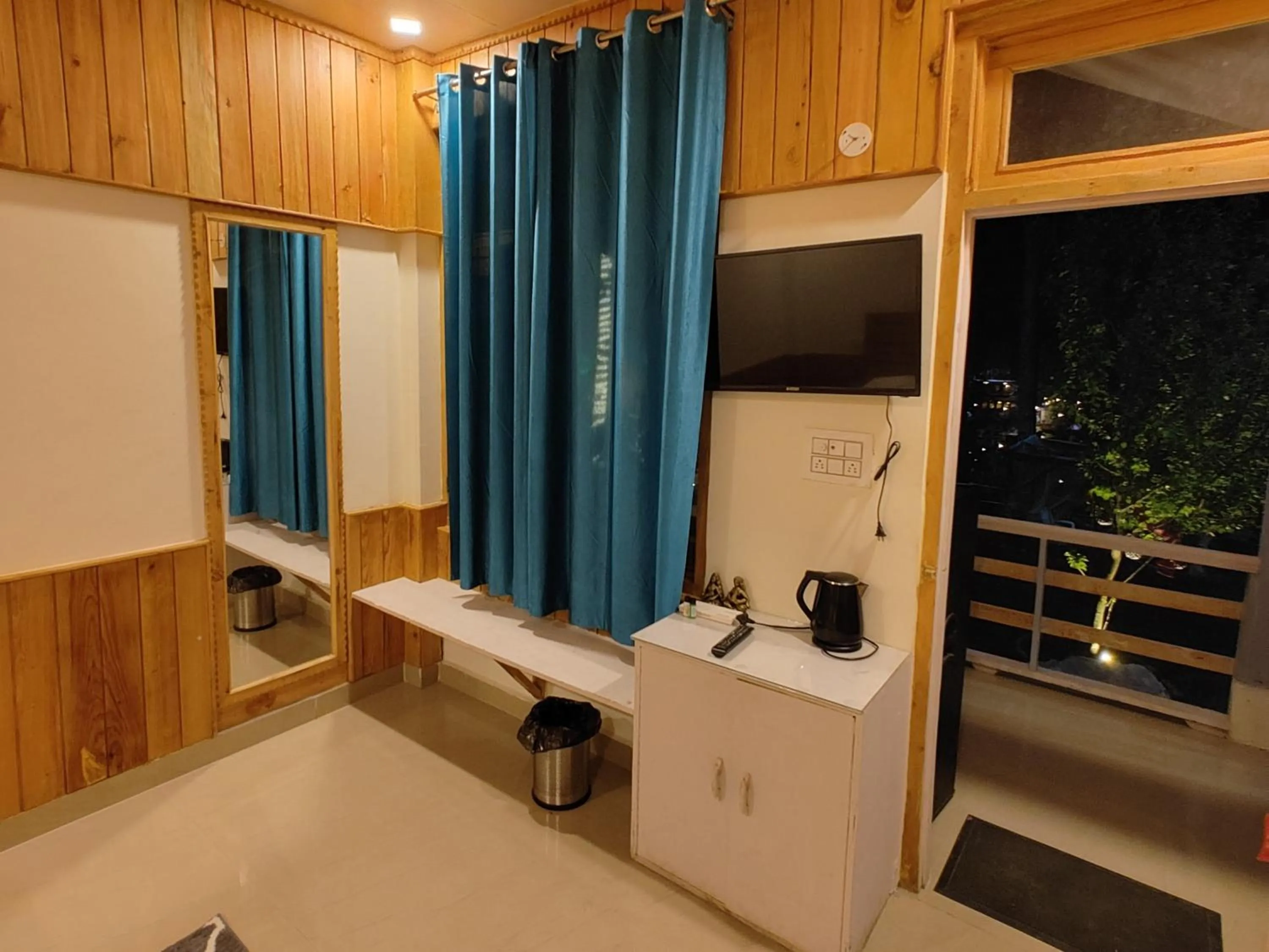 TV and multimedia in The Stream Kasol