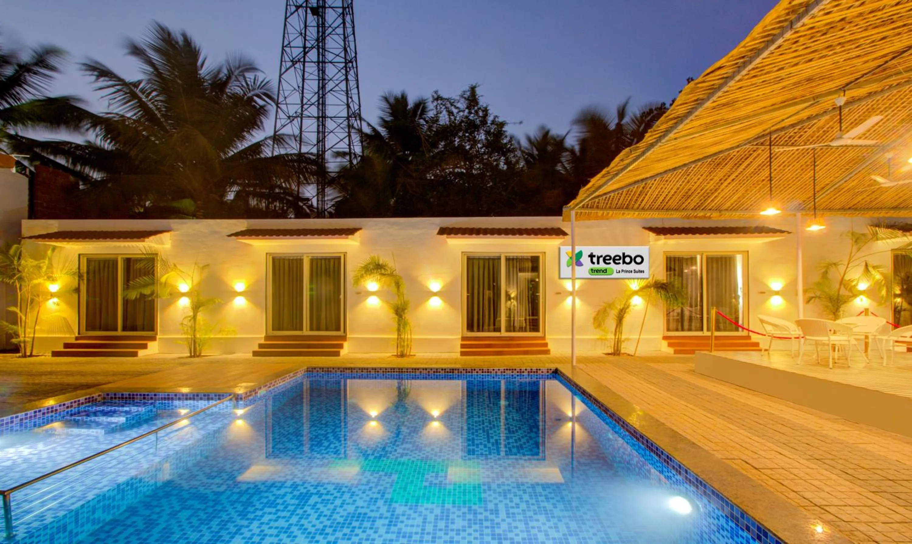 Facade/entrance in Treebo Code Red