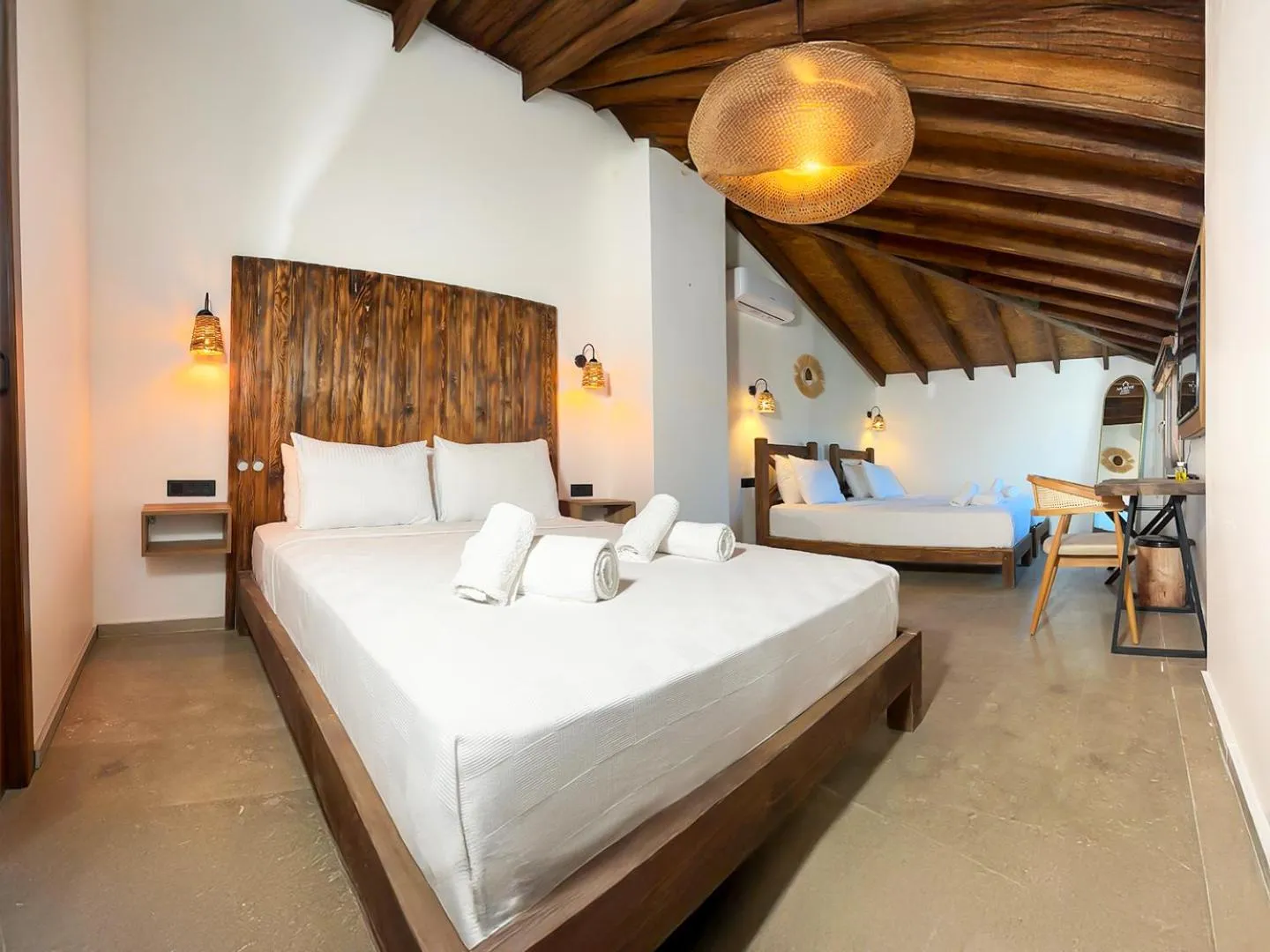 Bed in NURİYE ALACATI