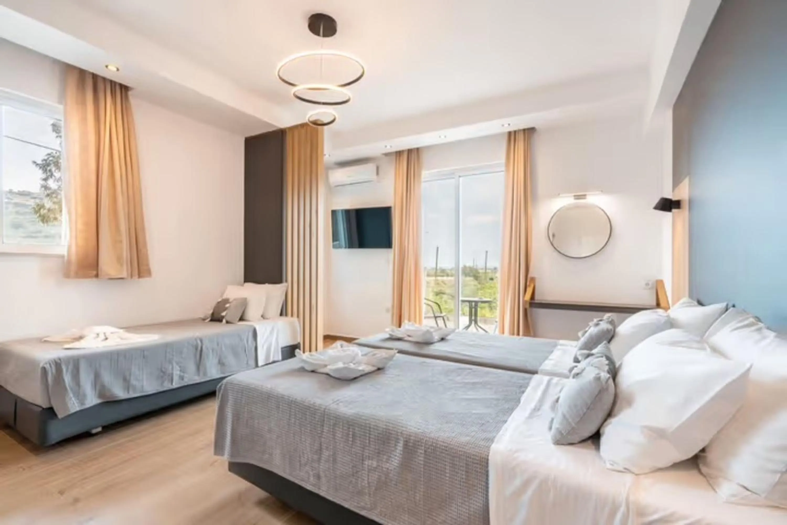 Photo of the whole room, Bed in Eva's Rooms