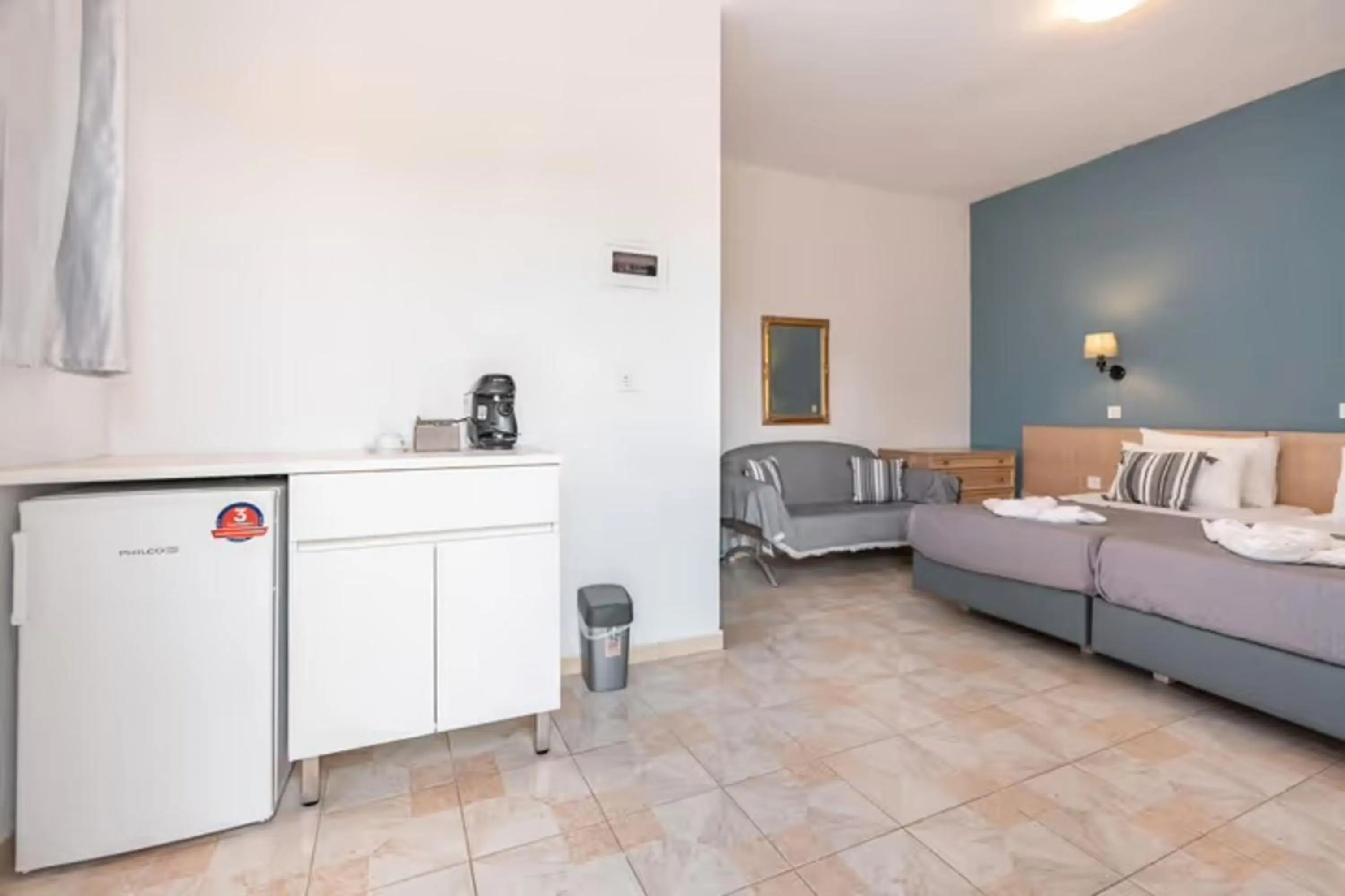 Photo of the whole room, Bed in Eva's Rooms