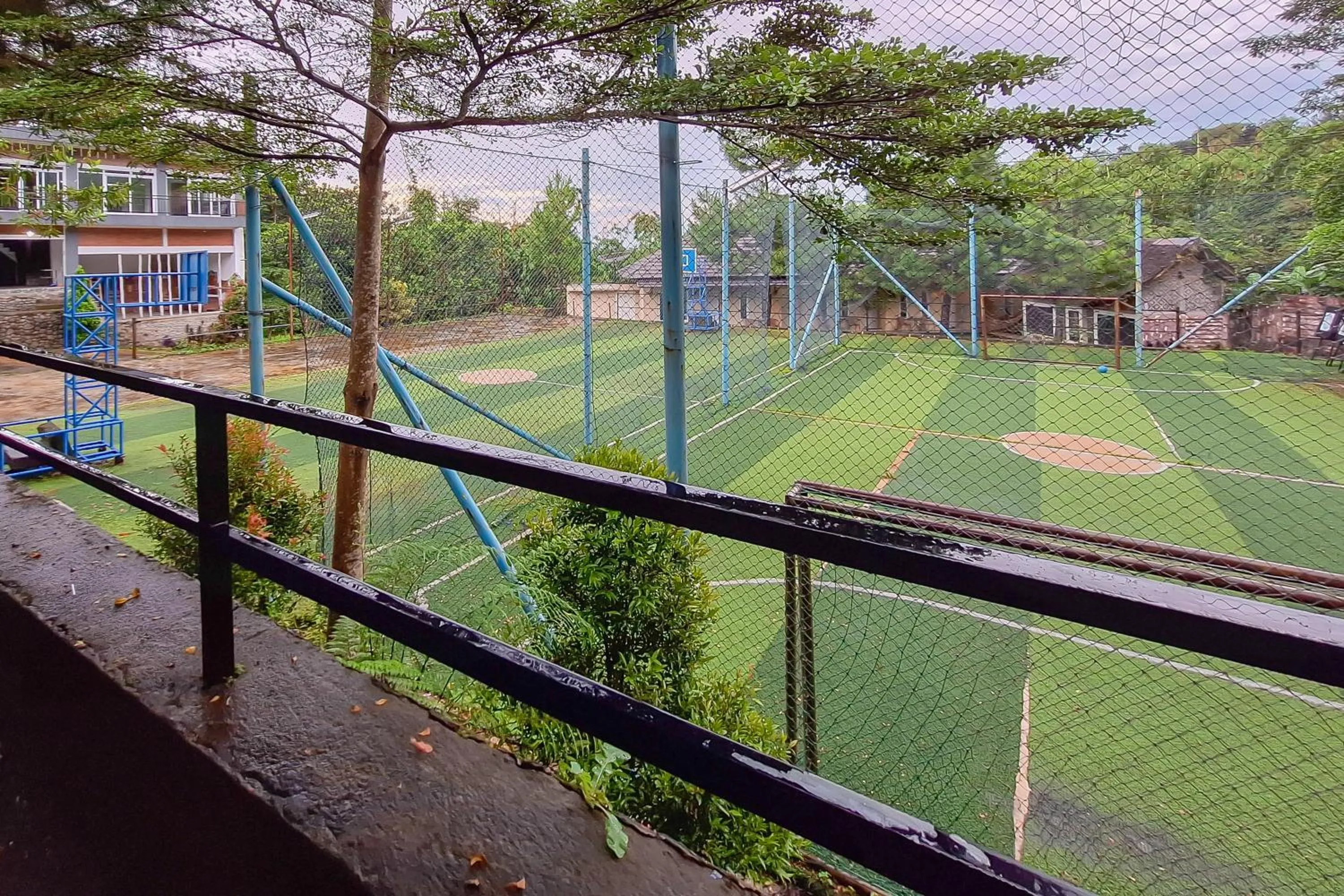 Children play ground in RedDoorz at Kampung Istal Bogor