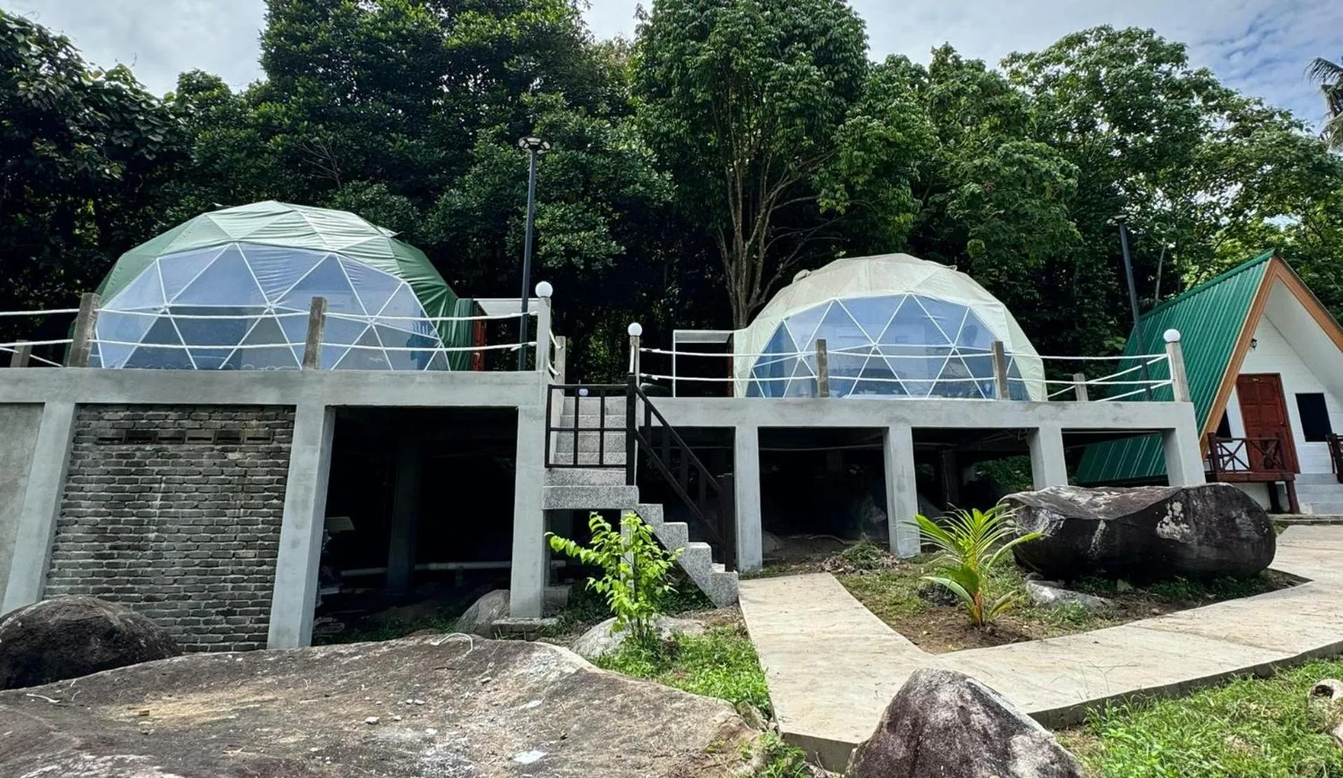 Property building in Dumba Bay Tioman