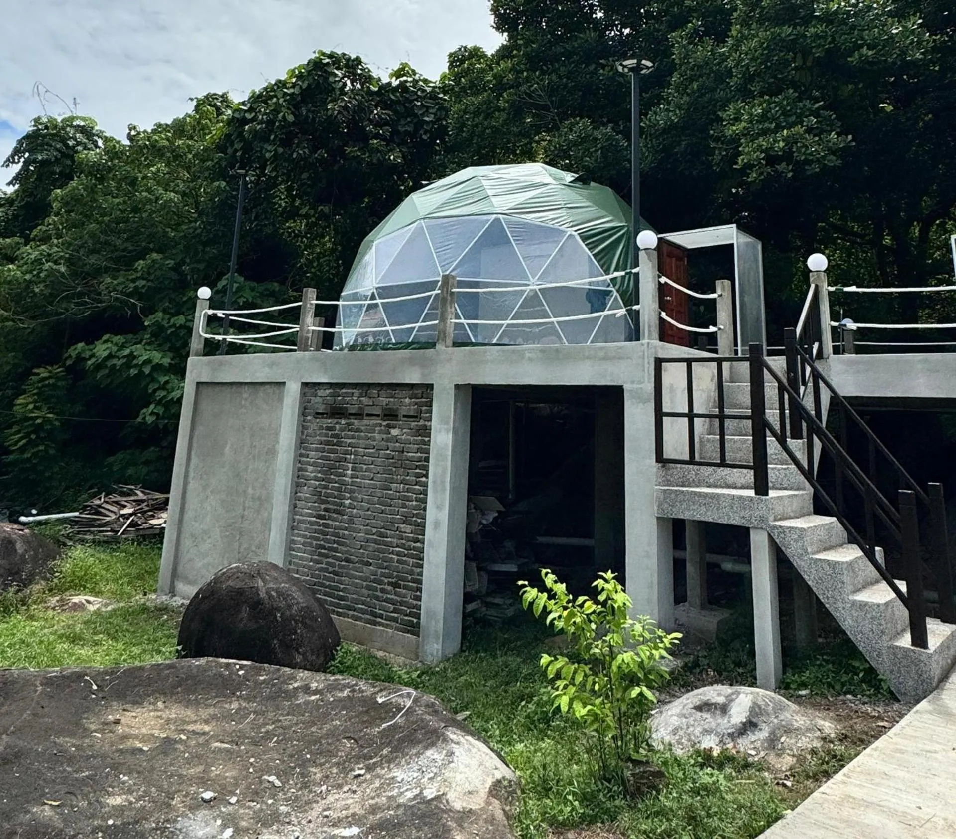 Property building in Dumba Bay Tioman