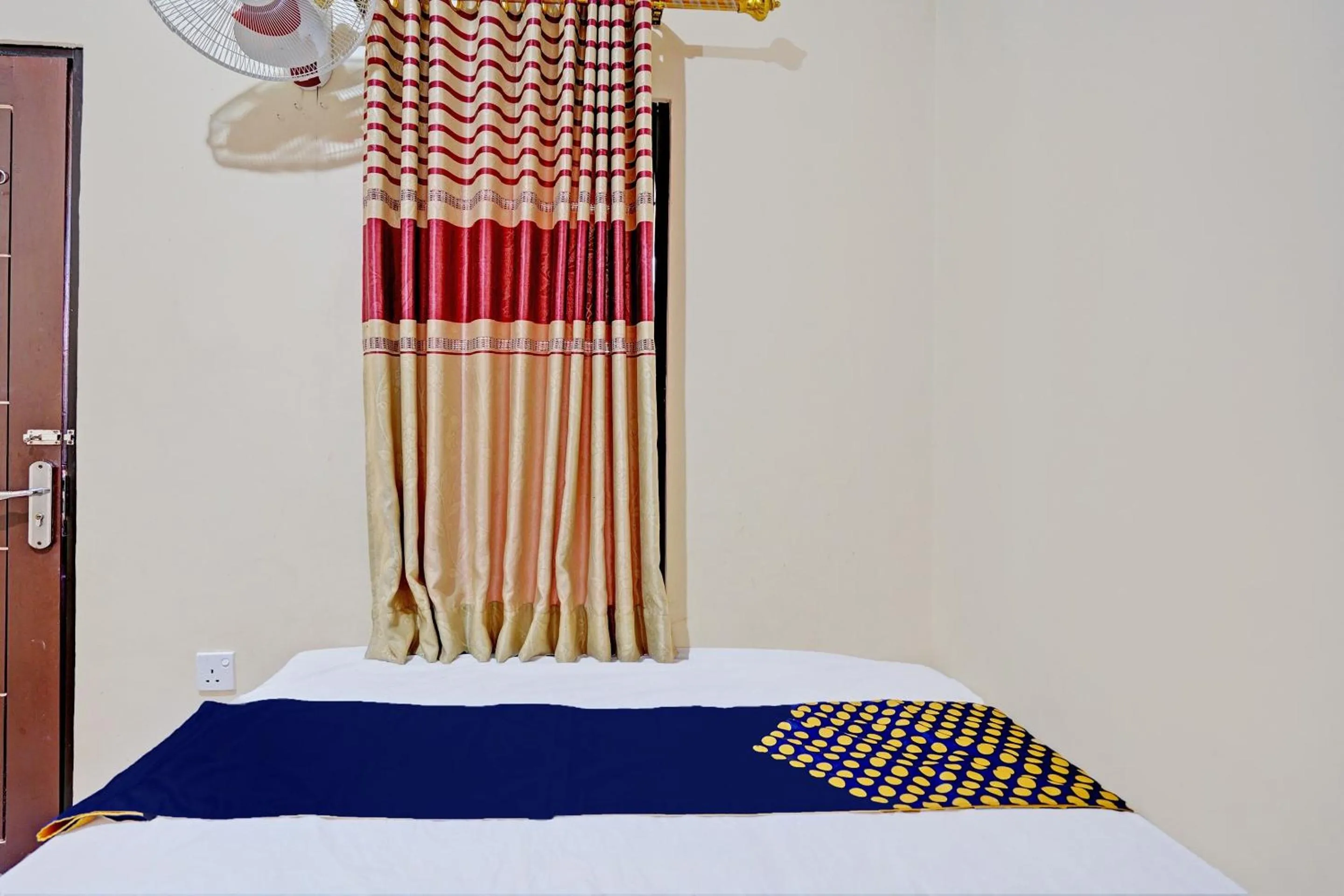 Bedroom in Hotel O Penginapan Kangean SyariahNearTaman Merdeka Kalianget