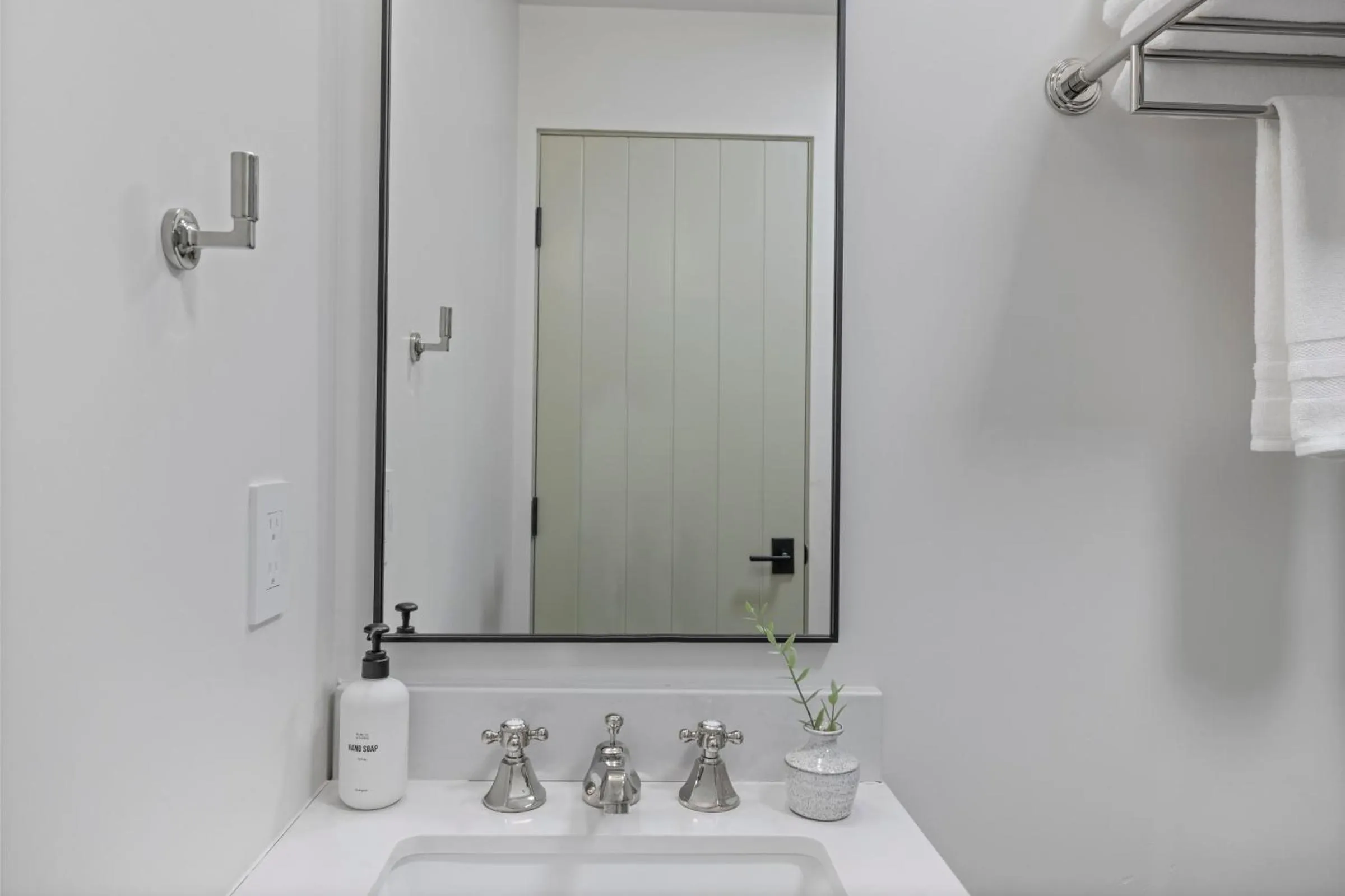Bathroom in Casa Jardin - Boutique Suites in Downtown Santa Barbara