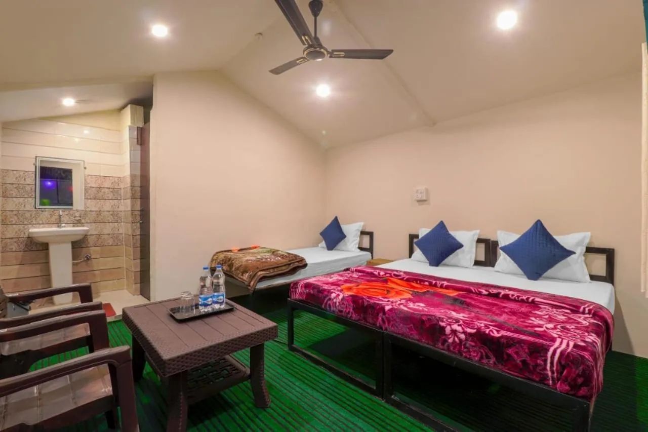Bedroom, Bed in The Hill Mount Resort Shivpuri