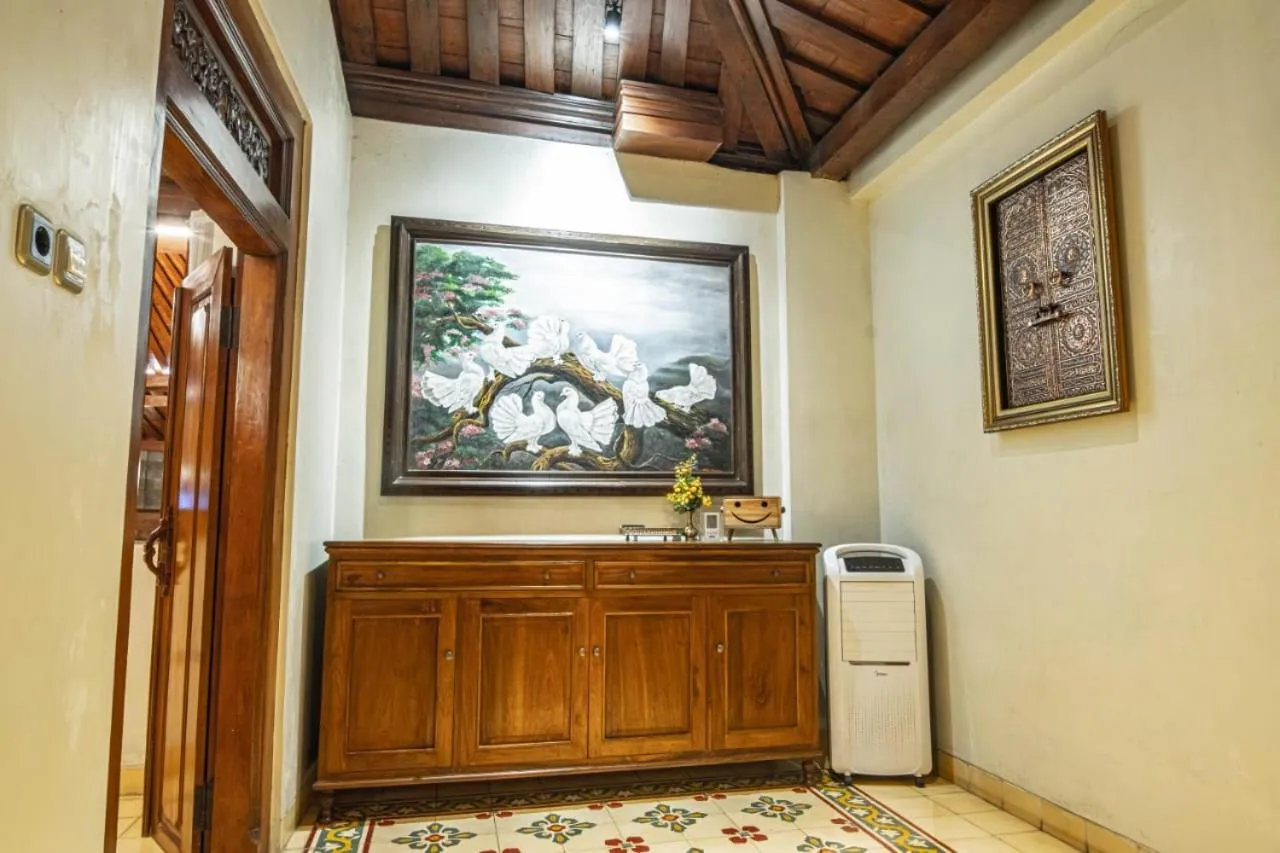 nDalem Kartowikoro 1835