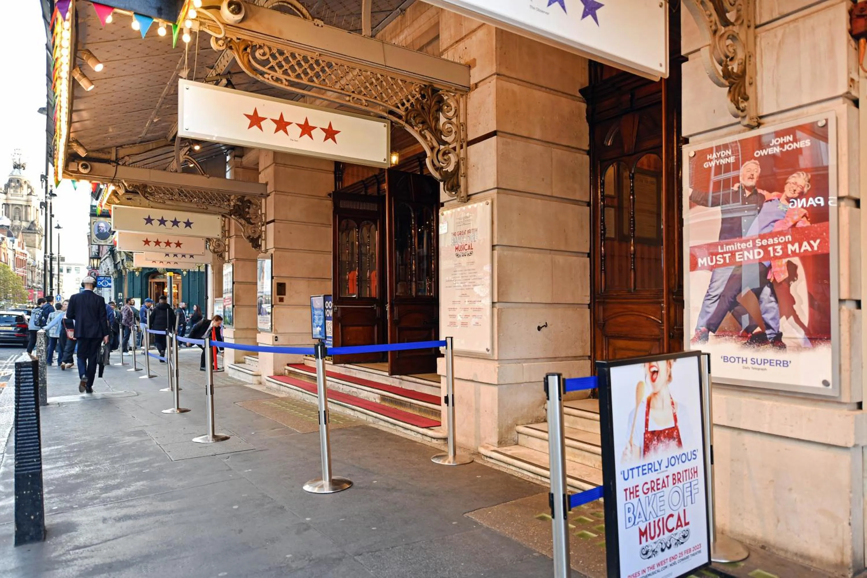 Entertainment in London Choice Apartments - Covent Garden - Leicester Square