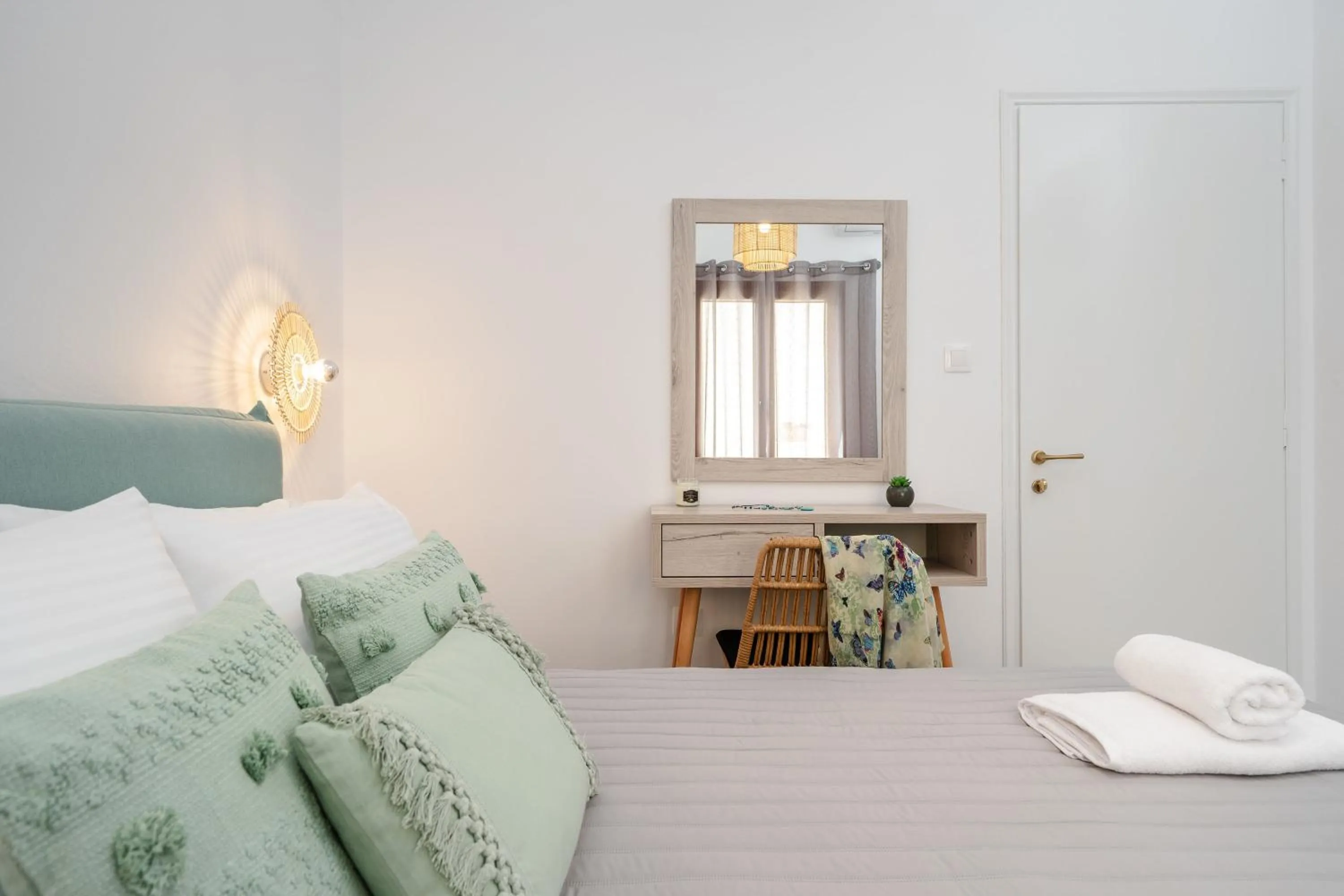 Bedroom in NaxosAir1