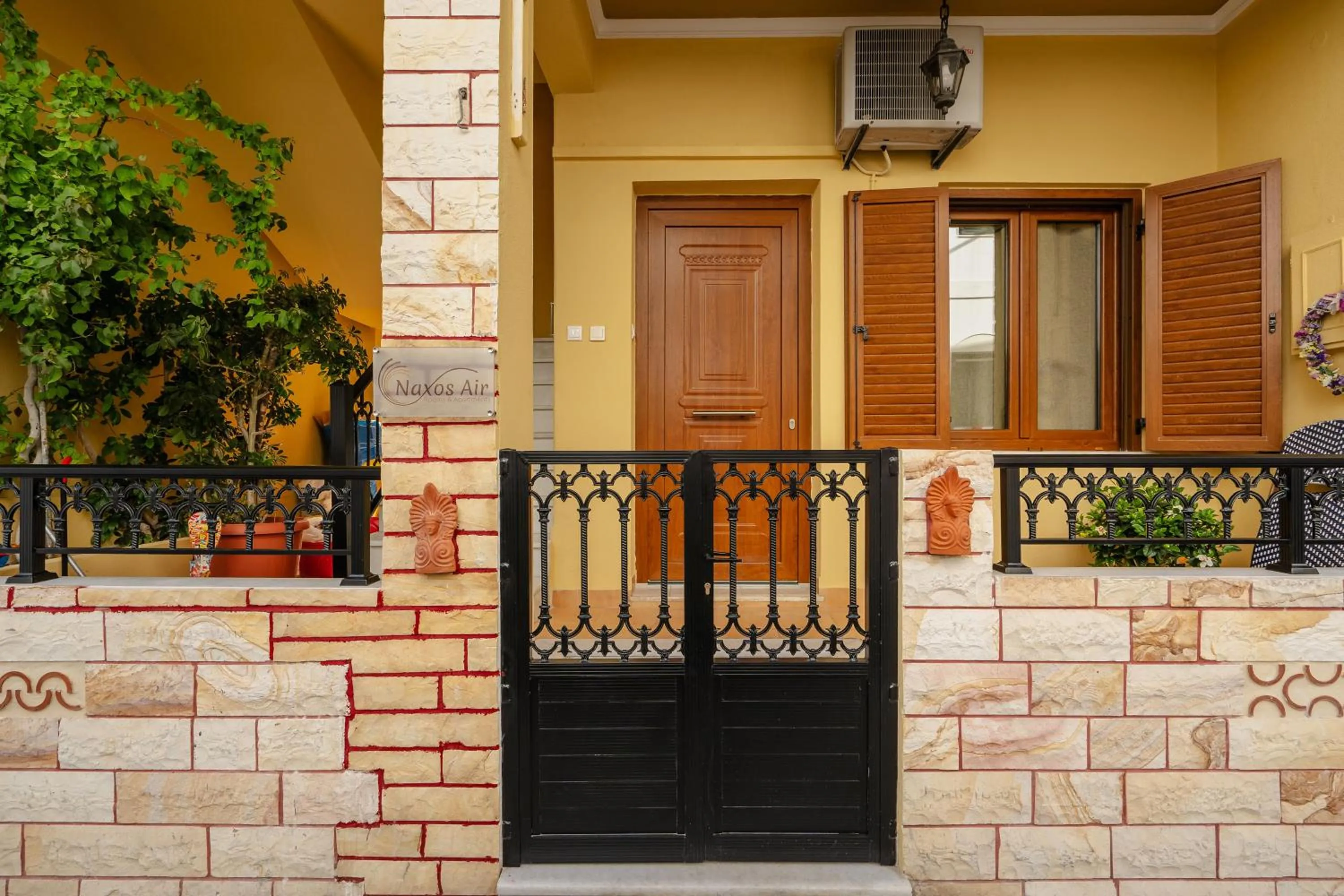 Property building in NaxosAir1