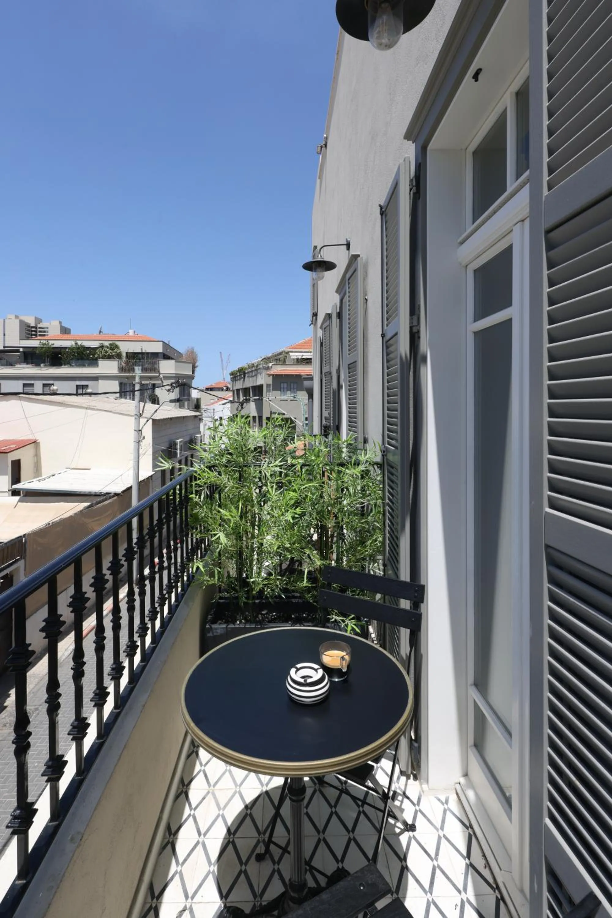 Patio in Allegro Neve Tzedek Boutique Suites - By HOMY