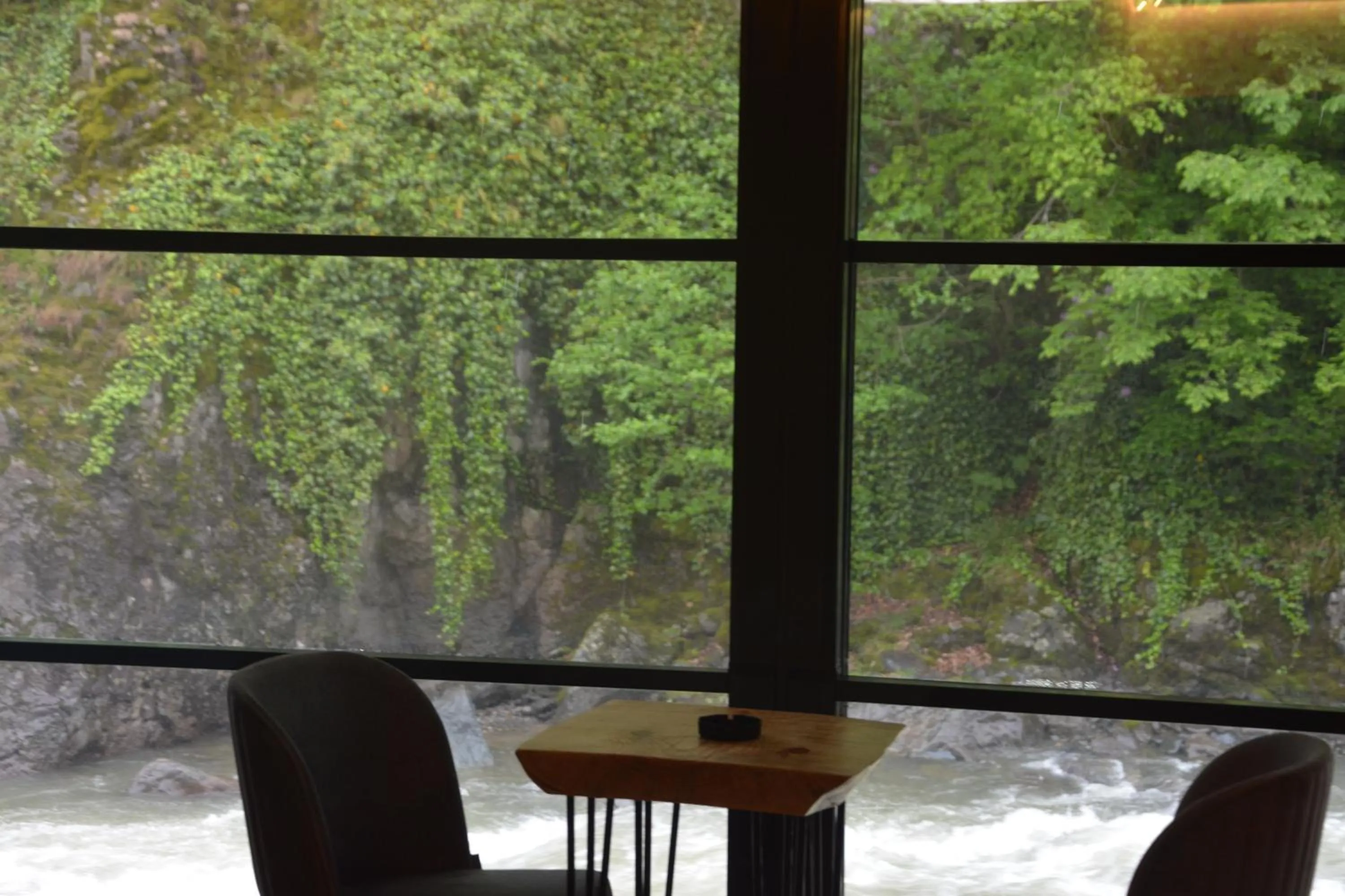 DOĞAL SUİT BUNGALOV