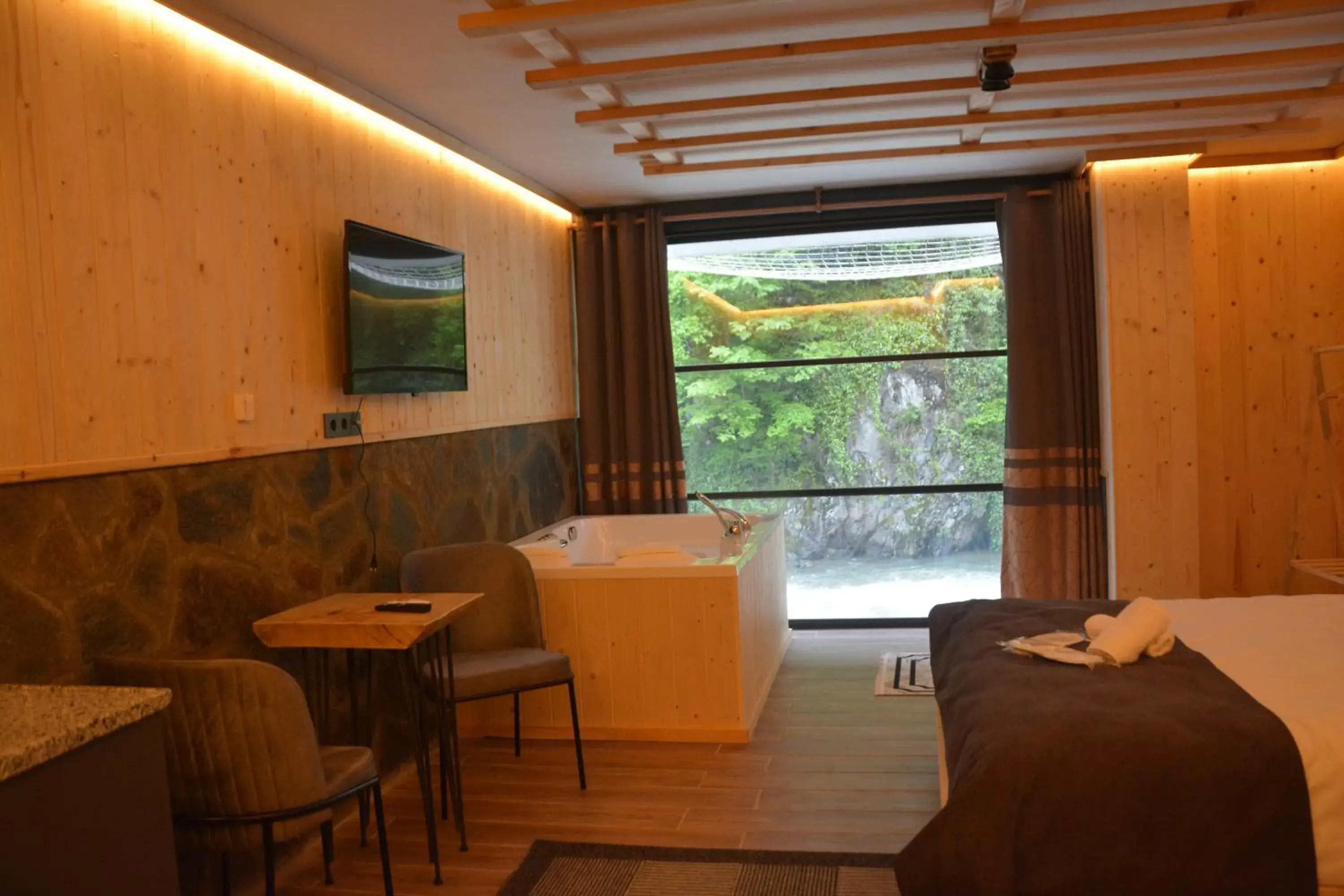 DOĞAL SUİT BUNGALOV DOĞAL SUİT BUNGALOV