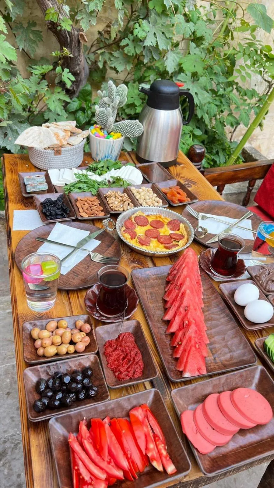 Food and drinks in KARAGÜL Hotel