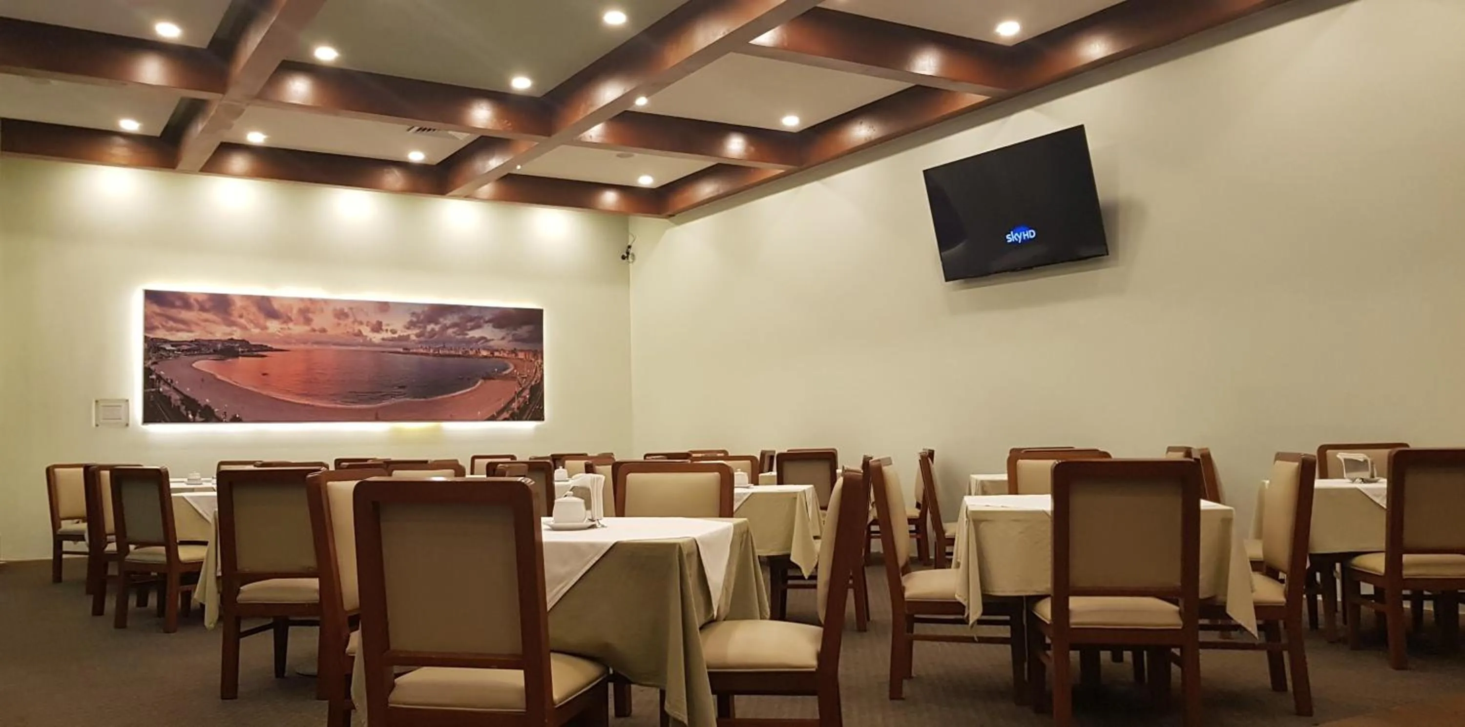 Restaurant/places to eat in Hotel Finisterre