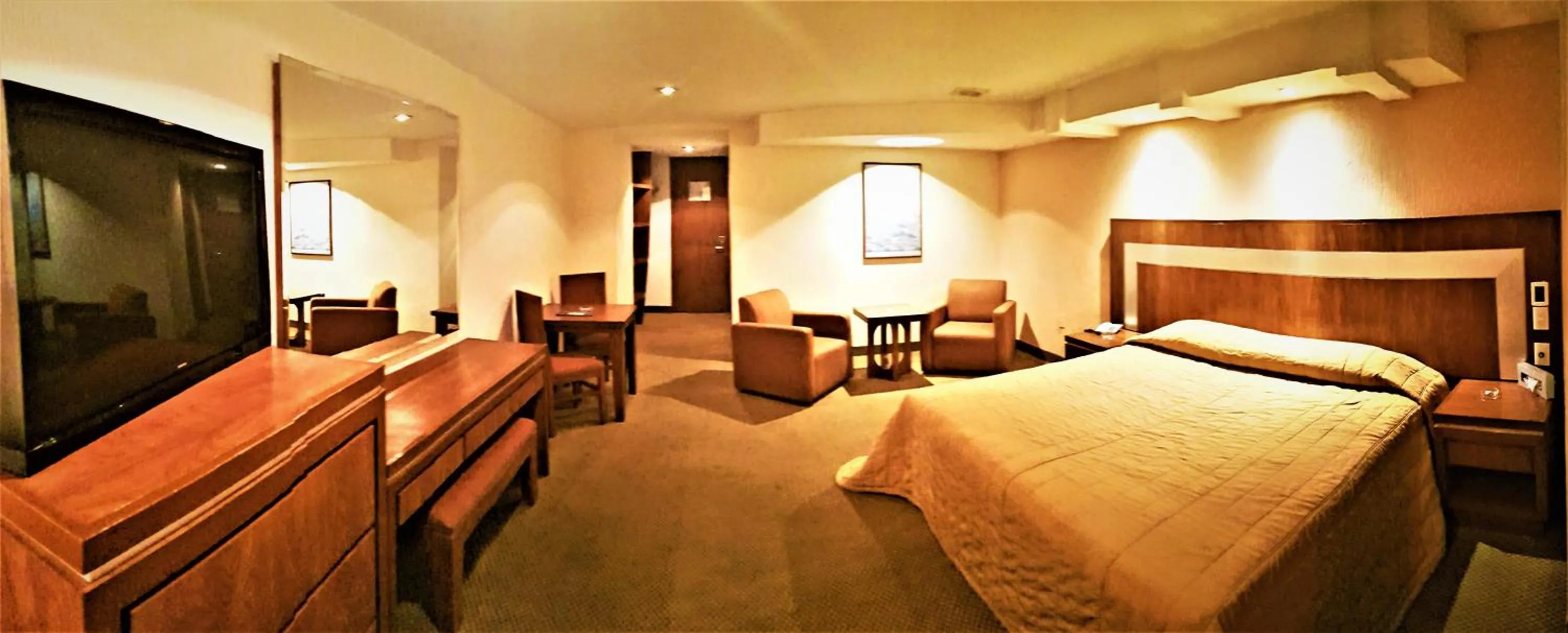 Photo of the whole room, Bed in Hotel Finisterre