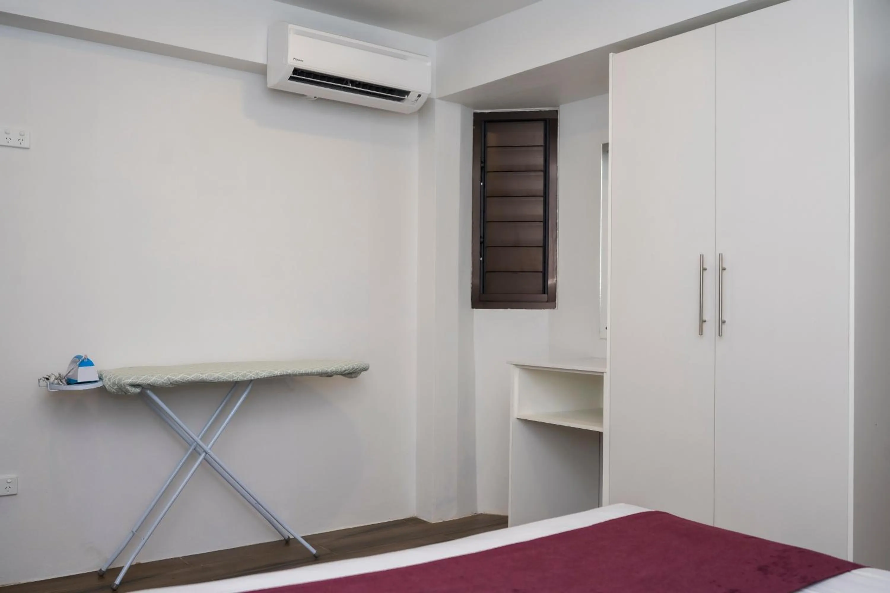 Bedroom, Bed in Garden Apartments