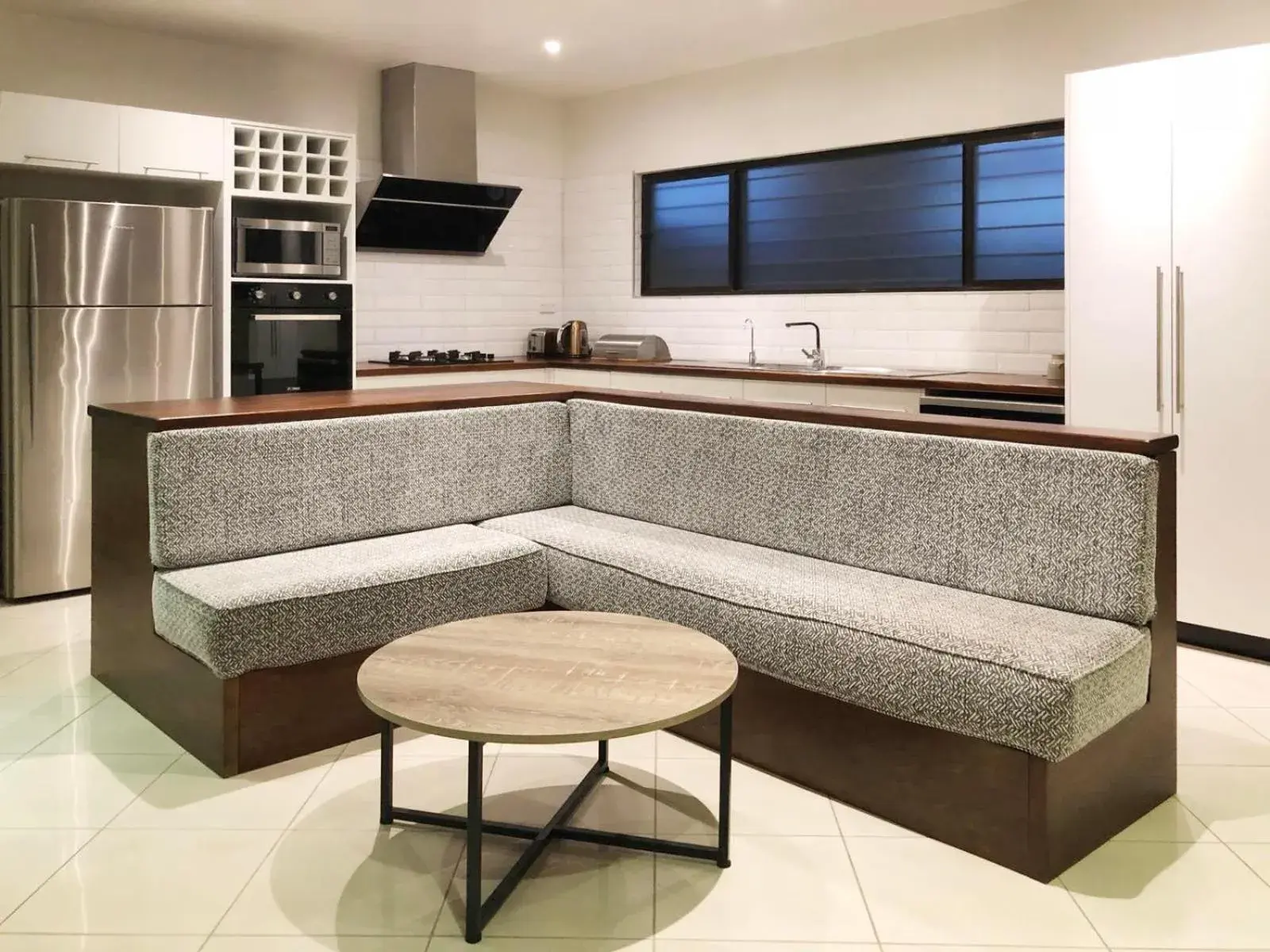 Family Room in Garden Apartments Family Room in Garden Apartments