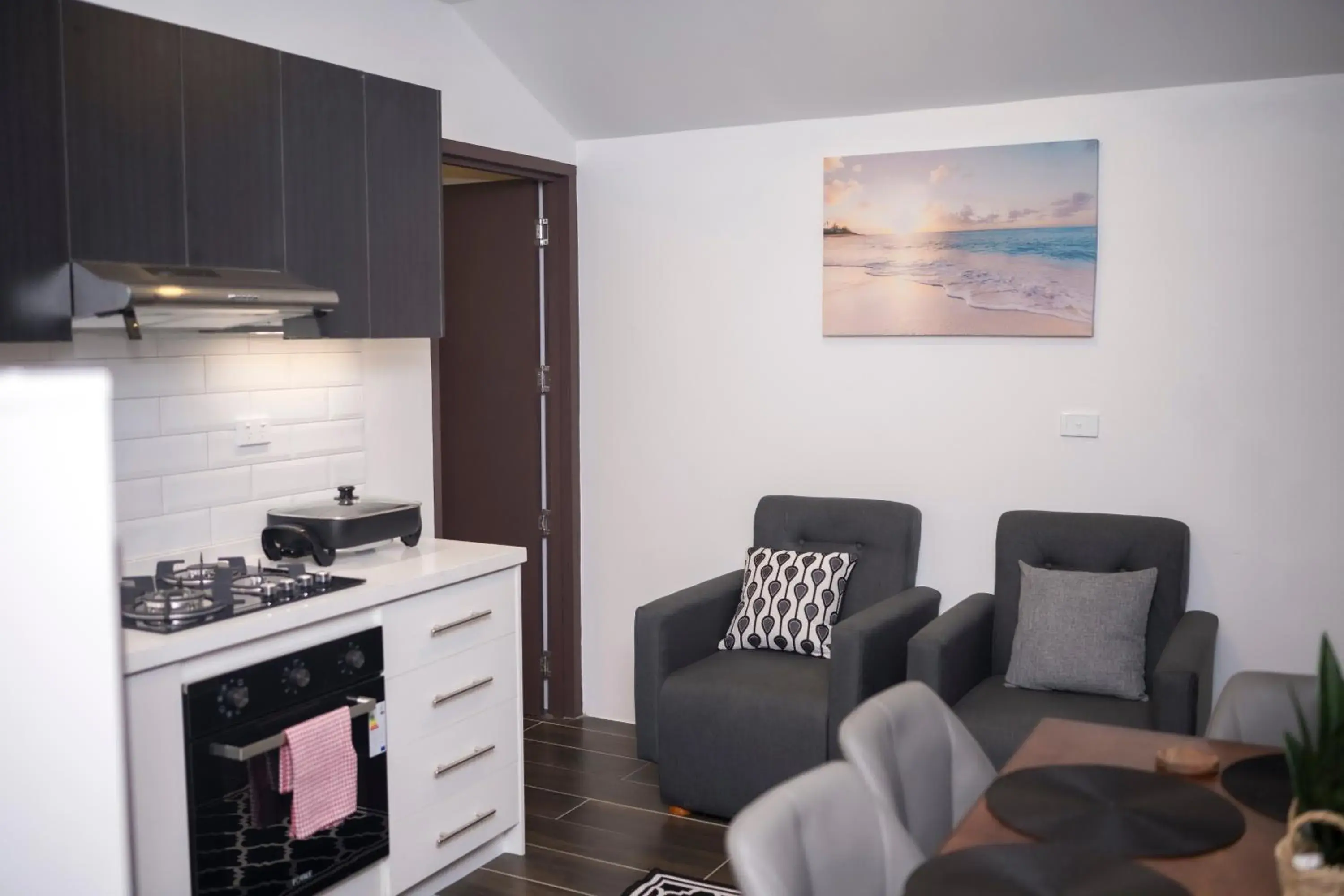 One-Bedroom Apartment in Garden Apartments One-Bedroom Apartment in Garden Apartments