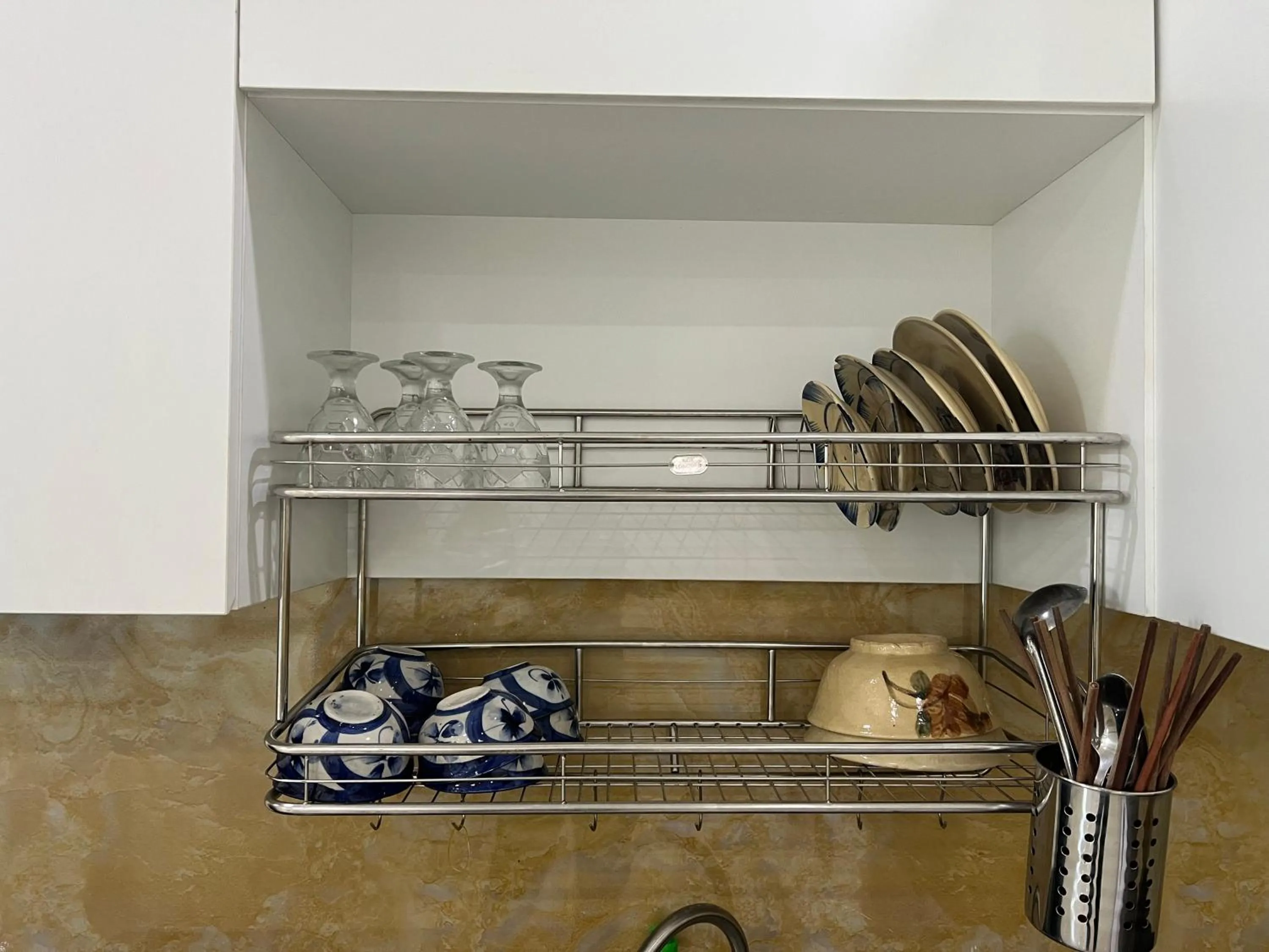 Kitchen or kitchenette in Thành Vinh Hotel & Apartment