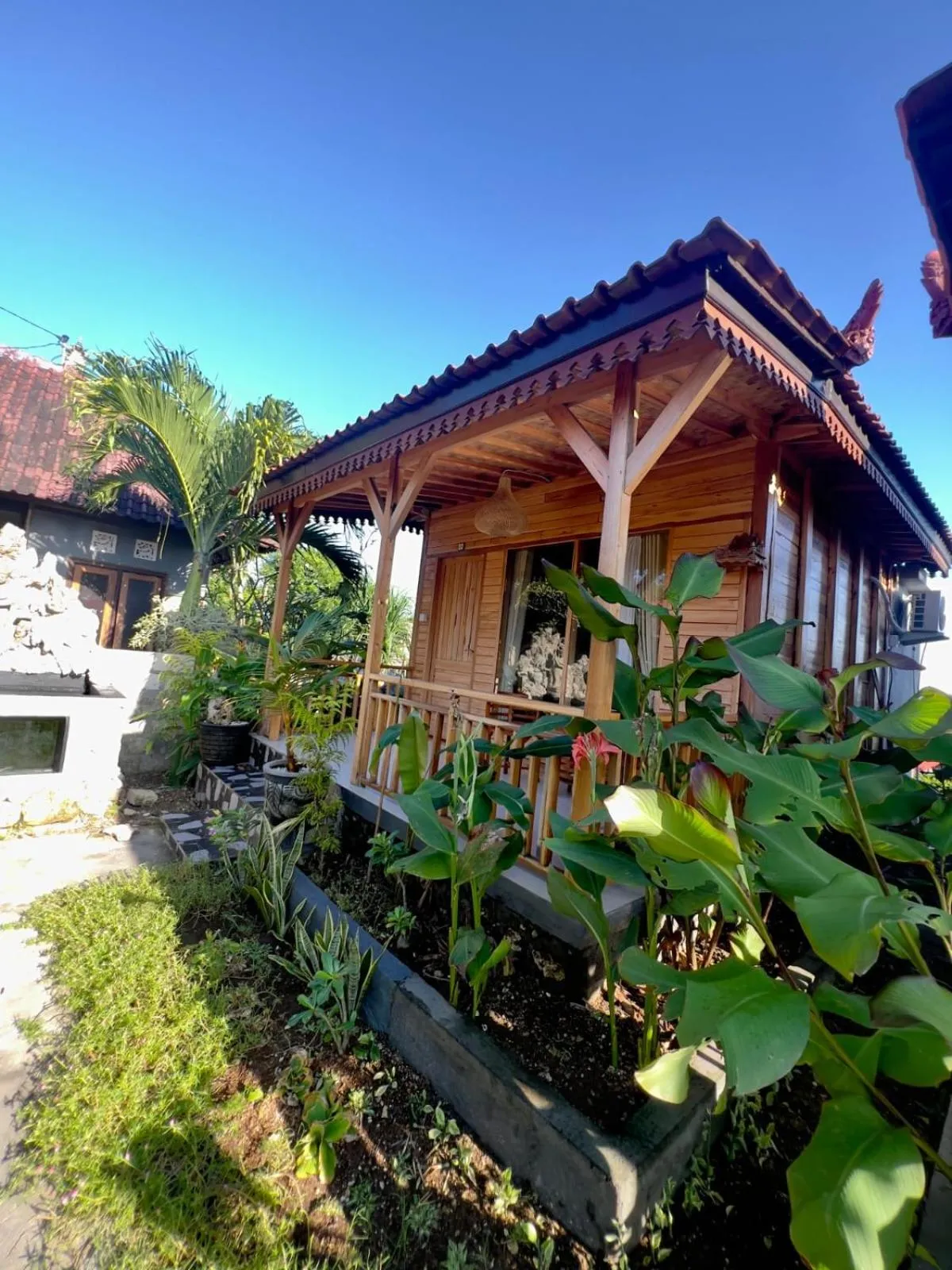 Property building in Skywatch cottage