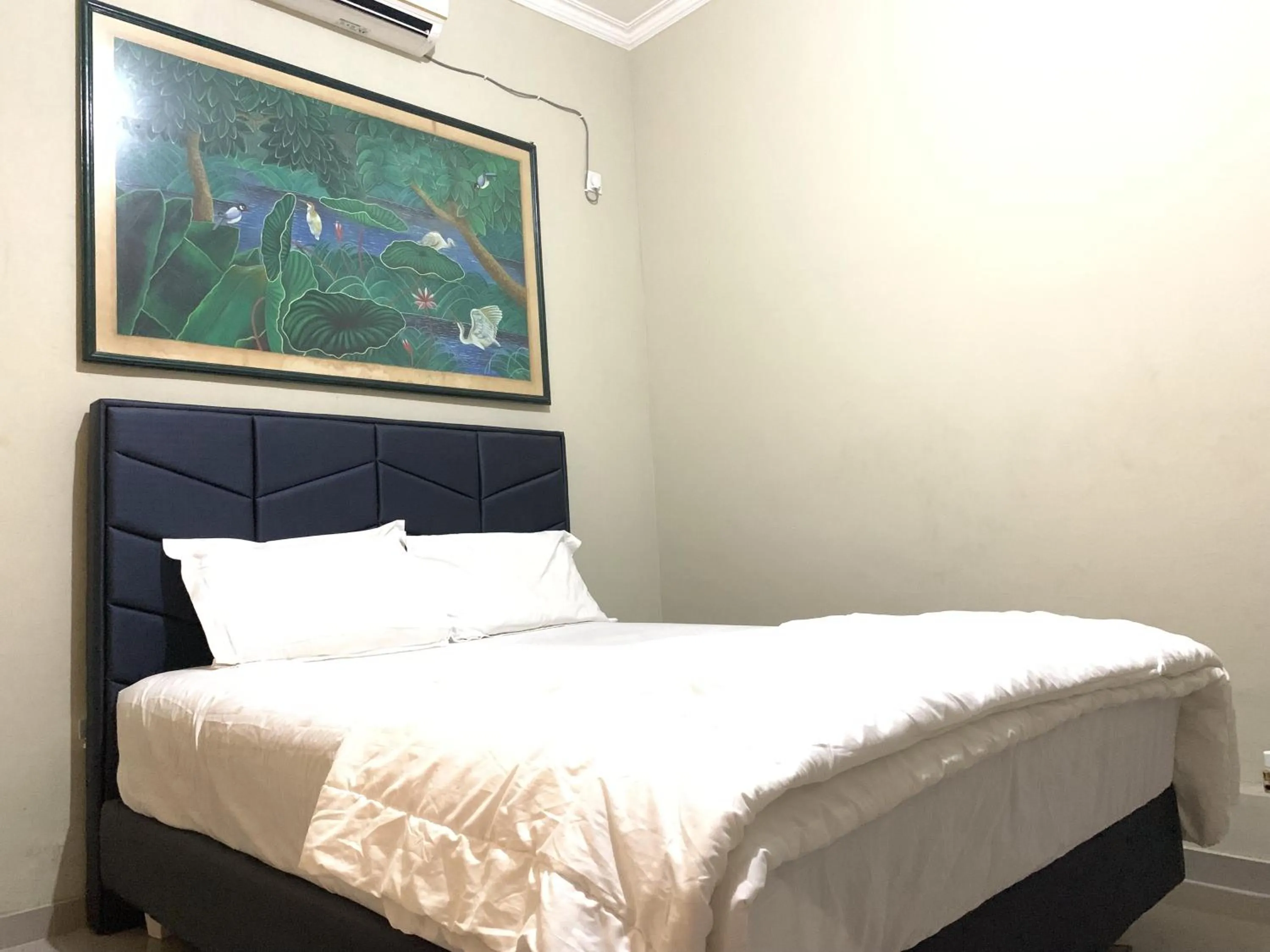 Bedroom, Bed in SPOT ON 92544 Senja Homestay