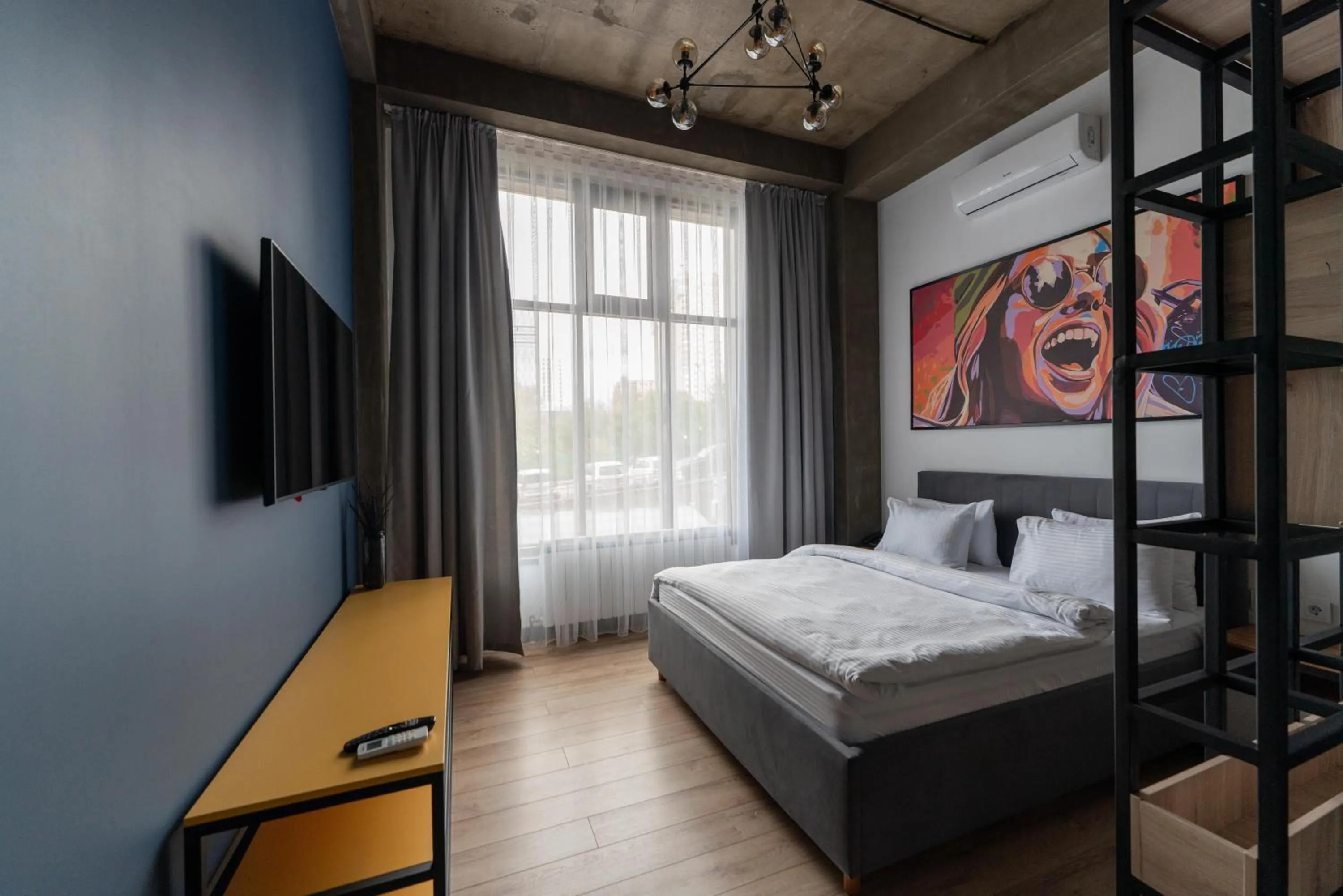 Bed in Apart Hotel LOFT