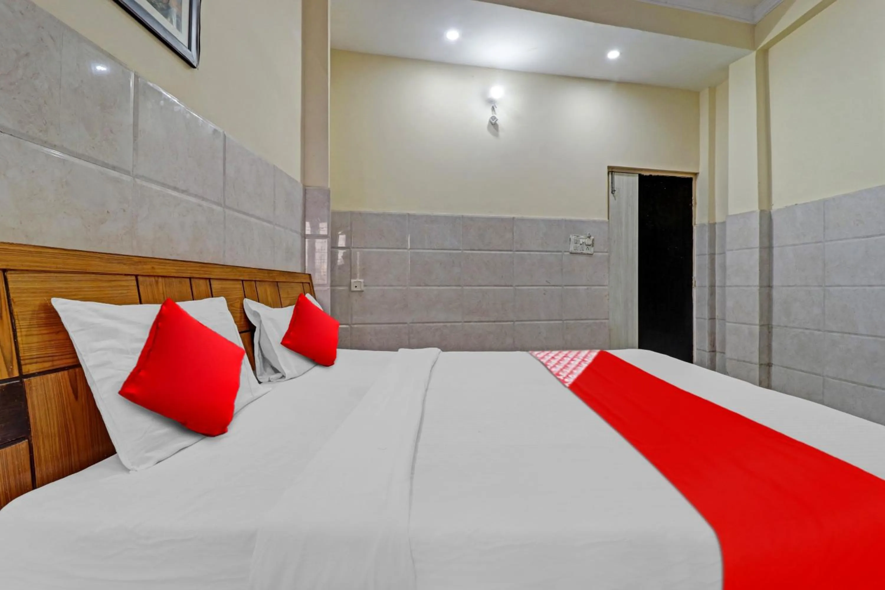 Bedroom, Bed in Hotel O Vishal Paradise